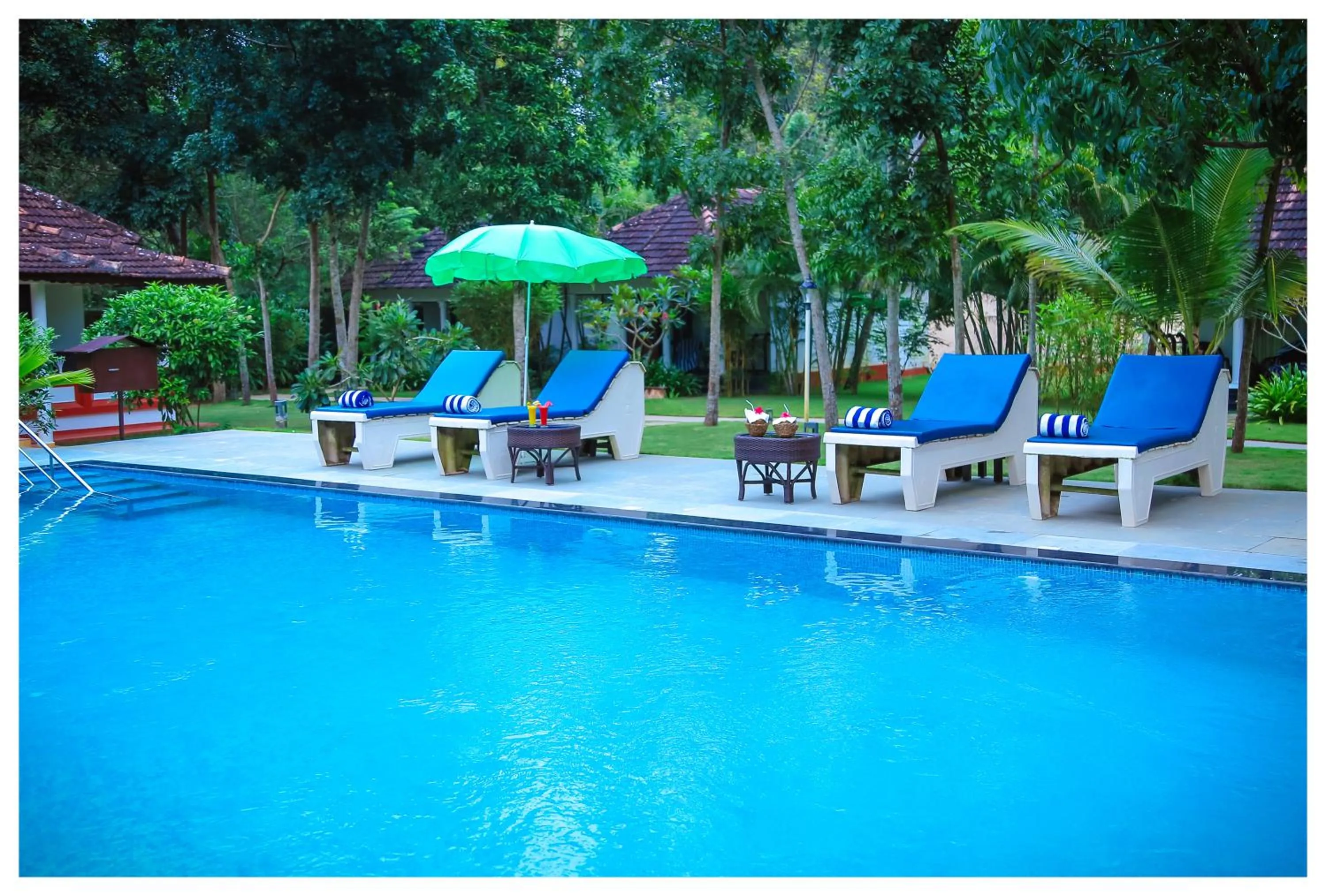 Swimming pool in Seclude Kerala, Marari Sands