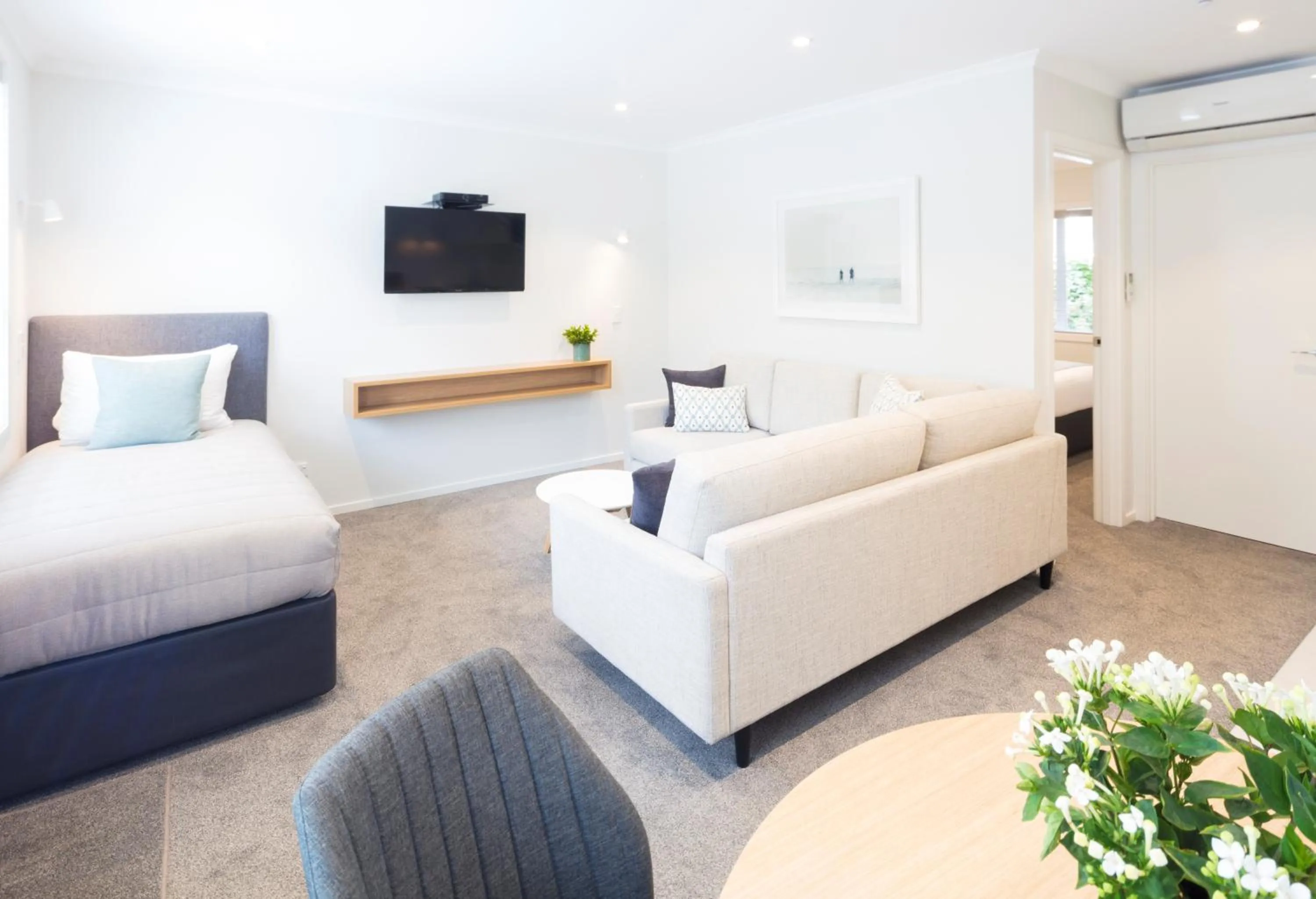 Bed in Beechwood Boutique Accommodation