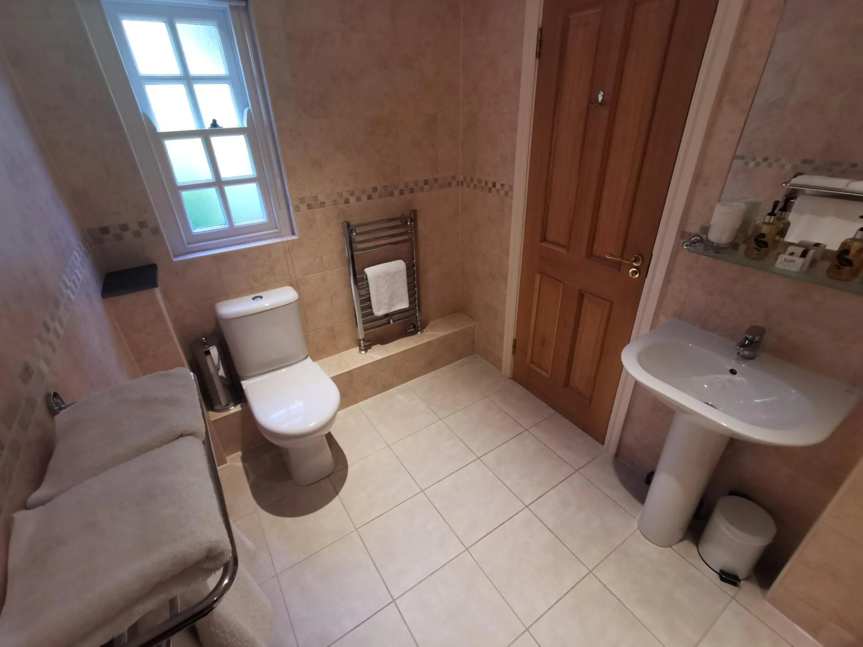 Bathroom in Rose in Vale Country House Hotel