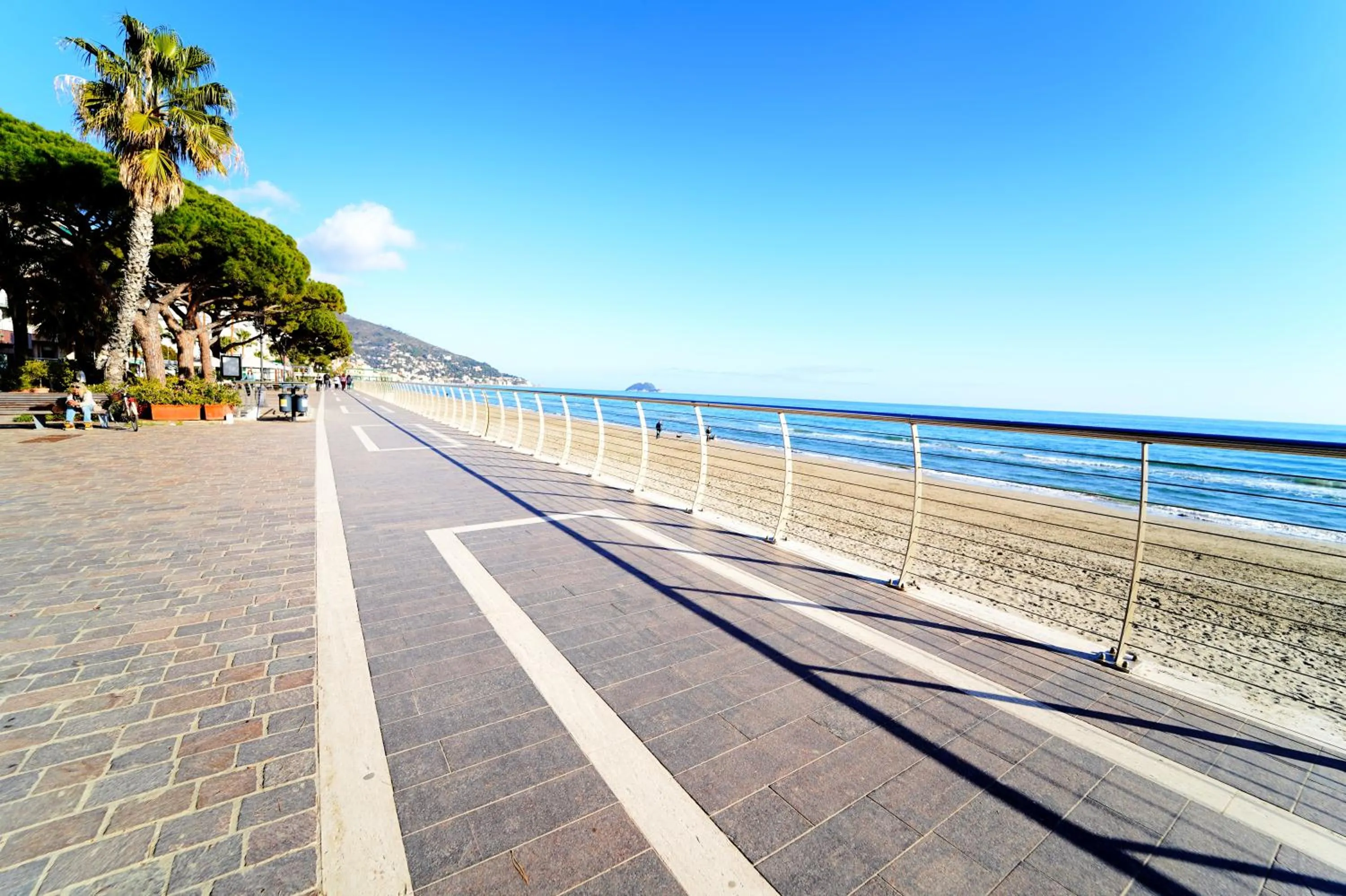 Spring in Bed & Breakfast My Home - Alassio