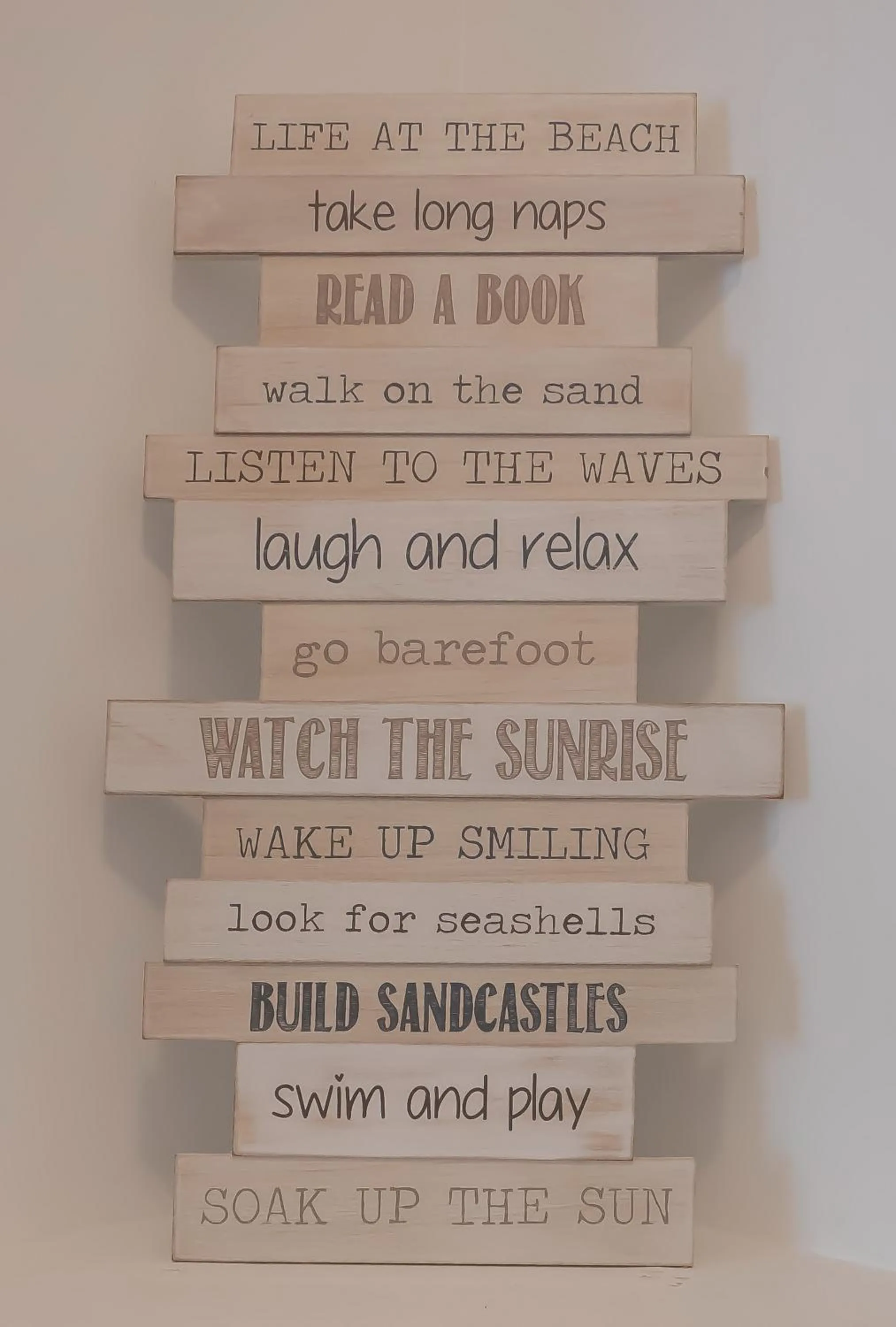 Decorative detail in Sanctuary Lake Apartments