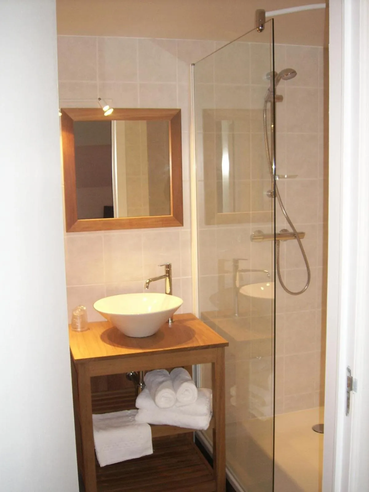 Bathroom in Auberge Le Temps des Saveurs