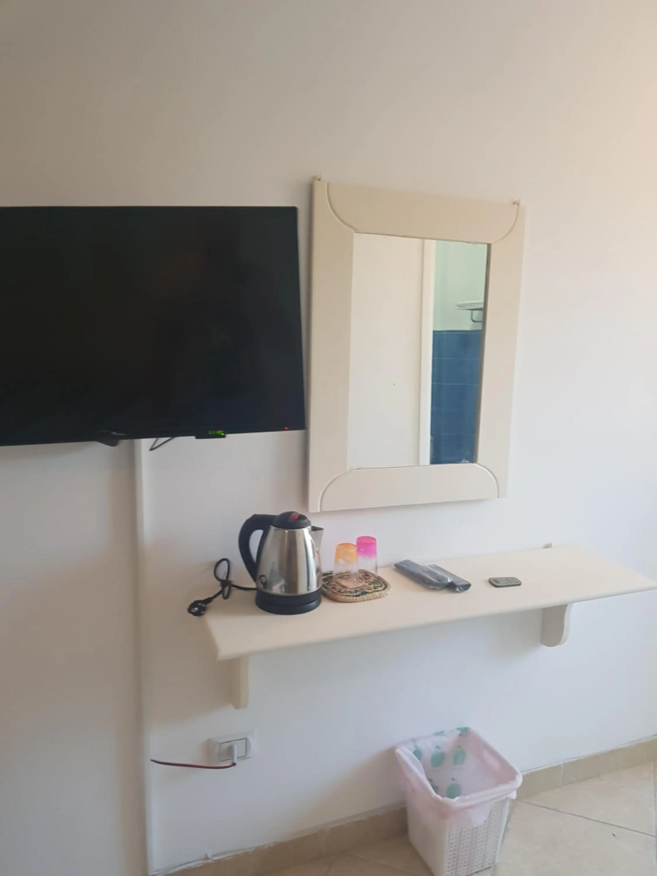 TV and multimedia in Lilly Rooms and Studio