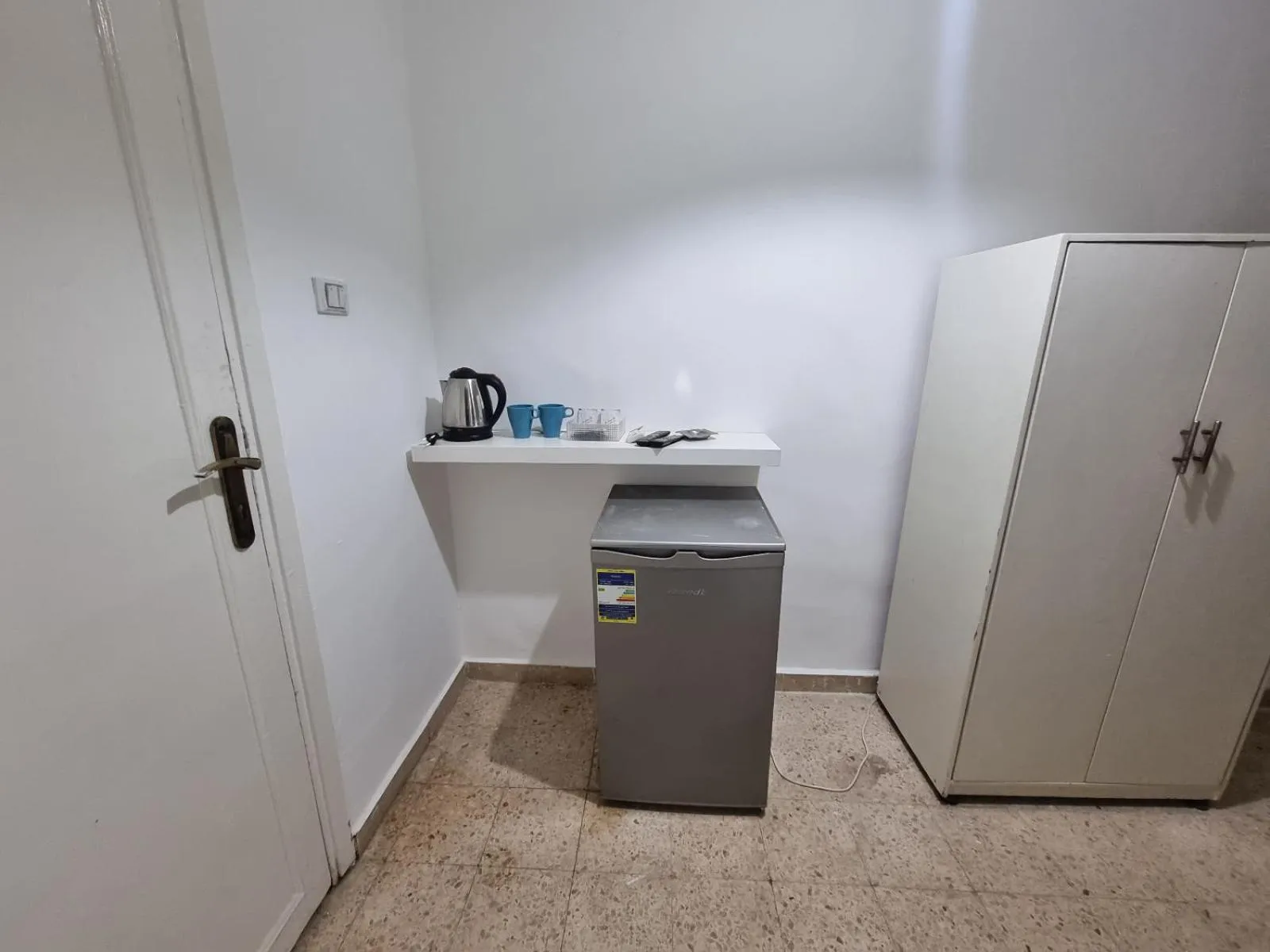 Kitchen or kitchenette in Lilly Rooms and Studio