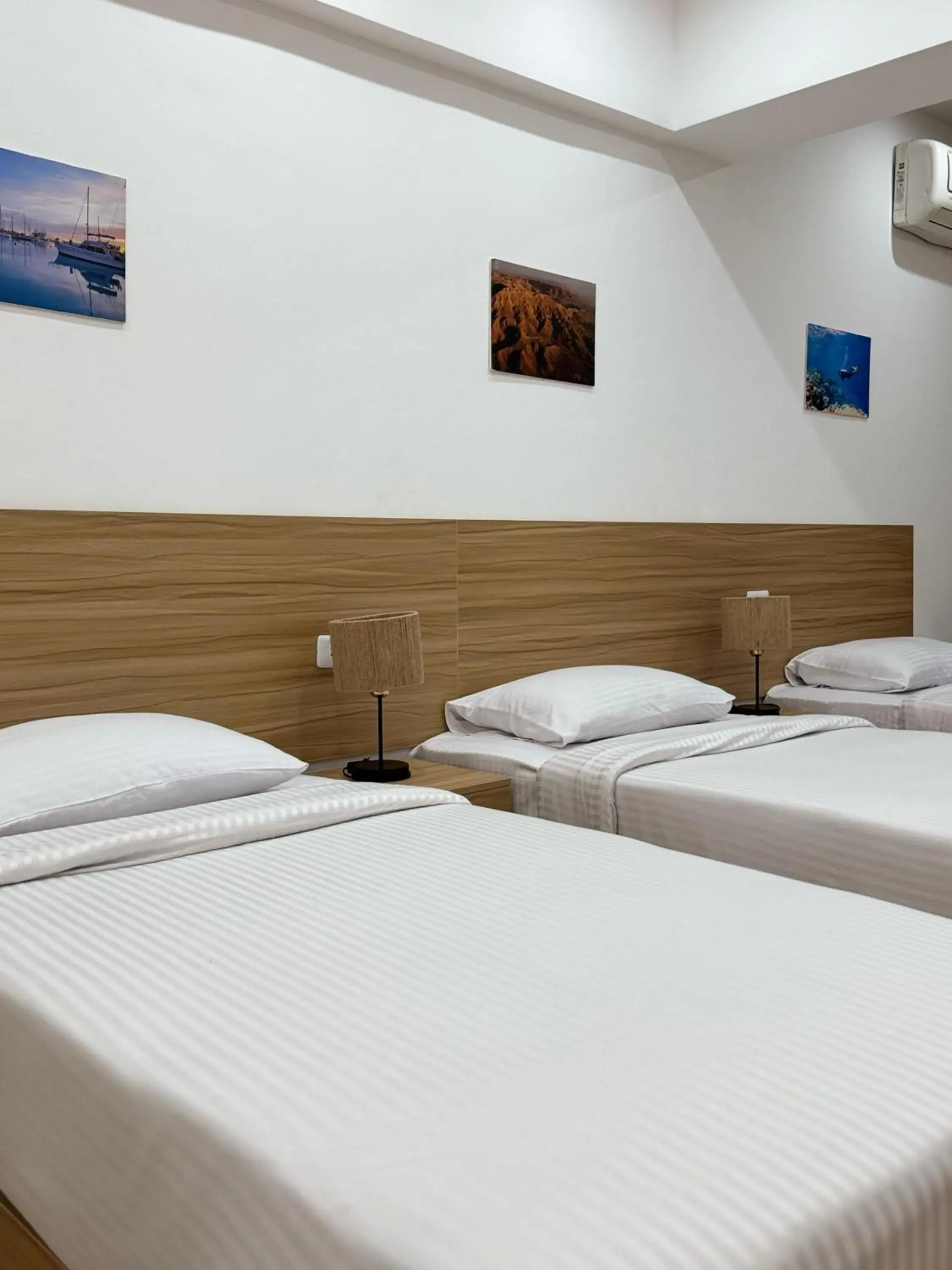 Superior Triple Room with Sea View - single occupancy in Lilly Rooms and Studio Superior Triple Room with Sea View - single occupancy in Lilly Rooms and Studio