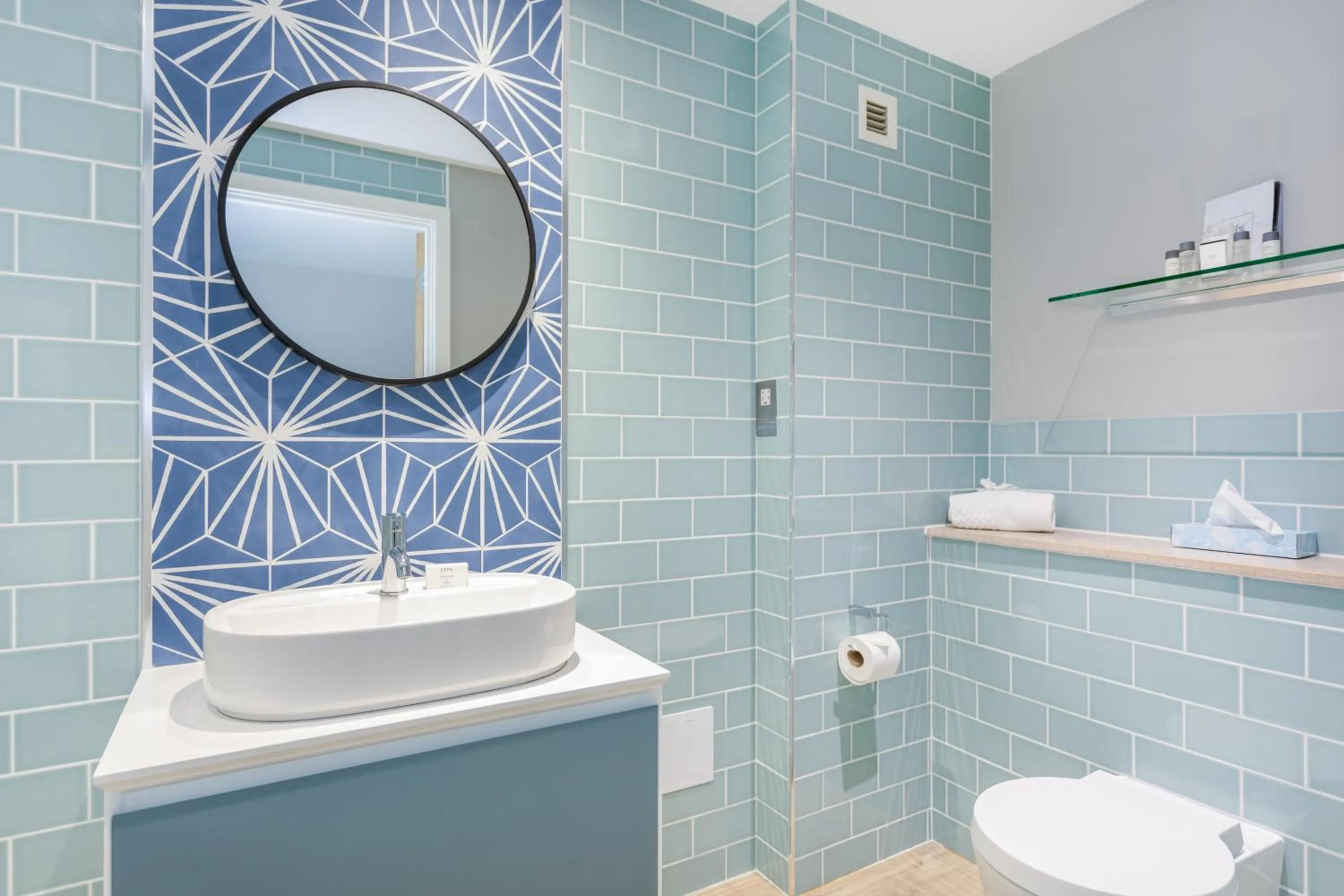 Captain's Club Hotel & Spa