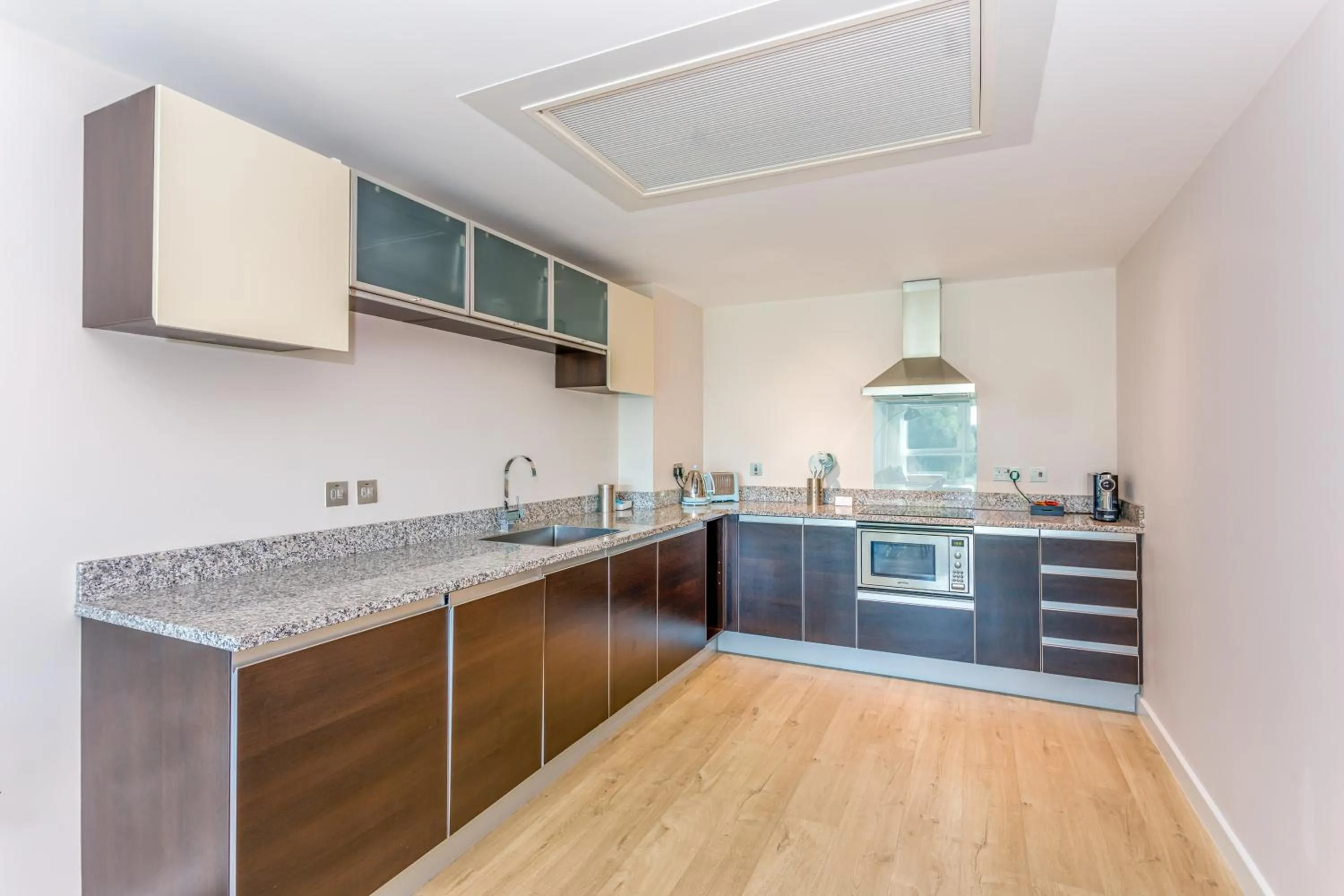 Captain's Club Hotel & Spa