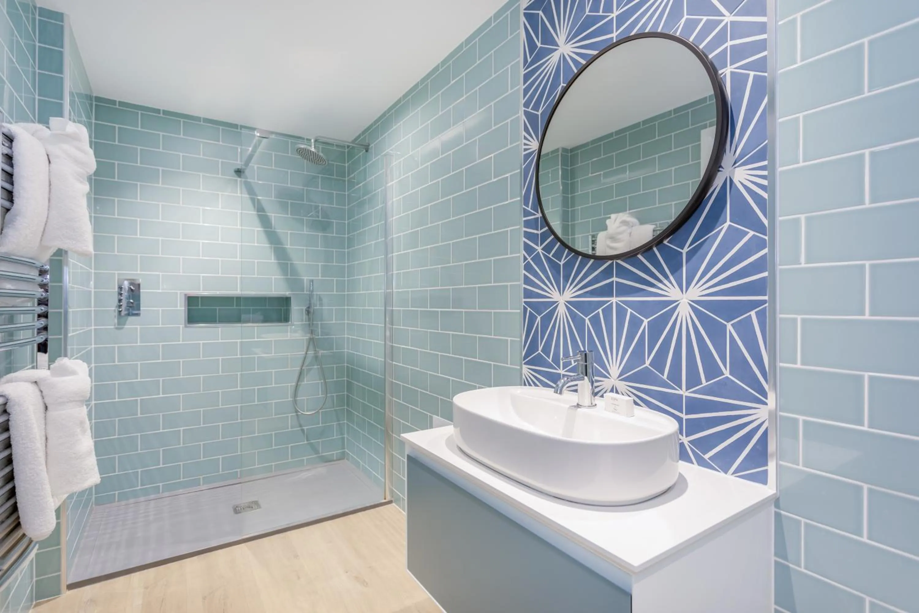 Captain's Club Hotel & Spa