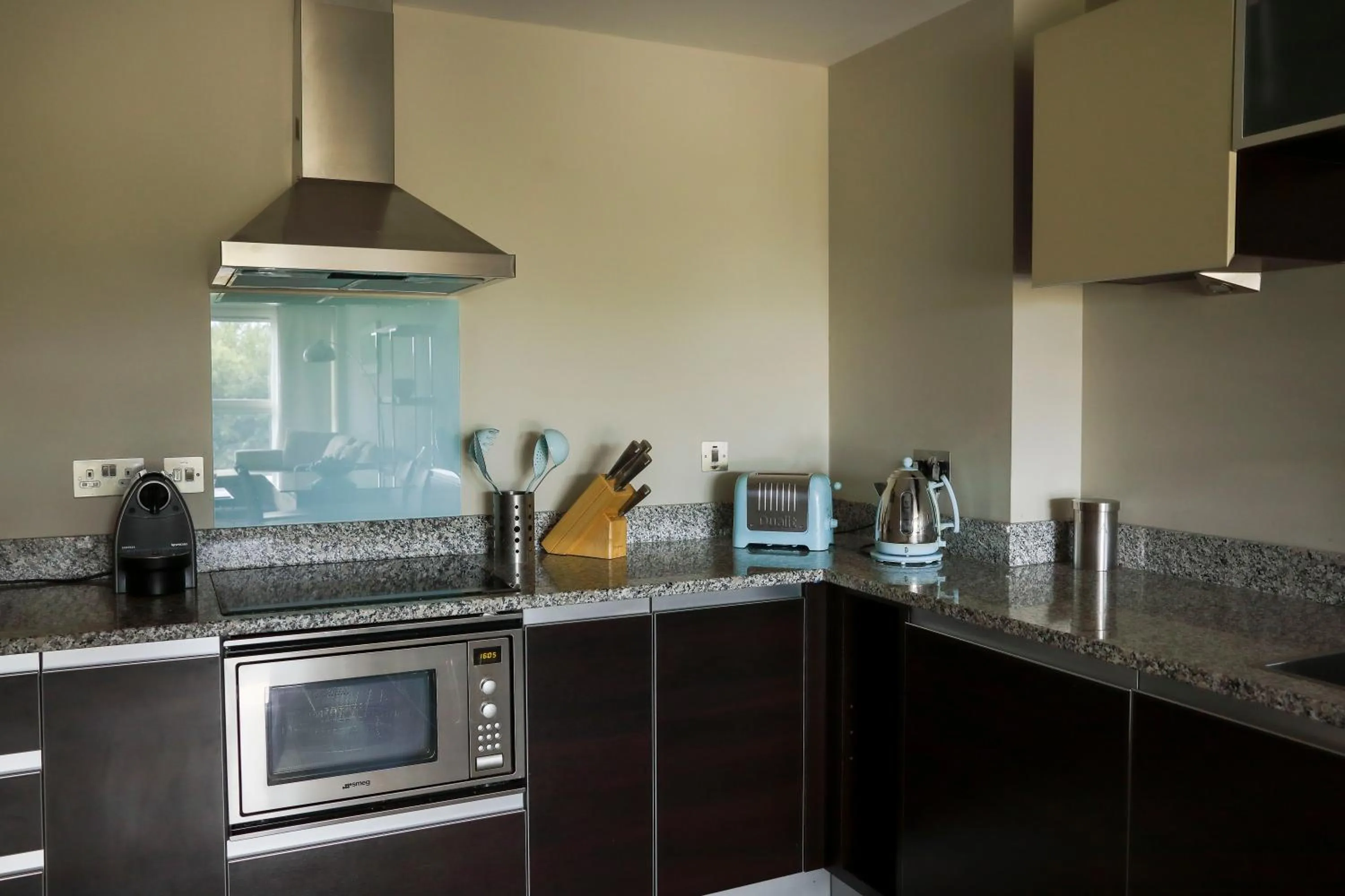 Captain's Club Hotel & Spa