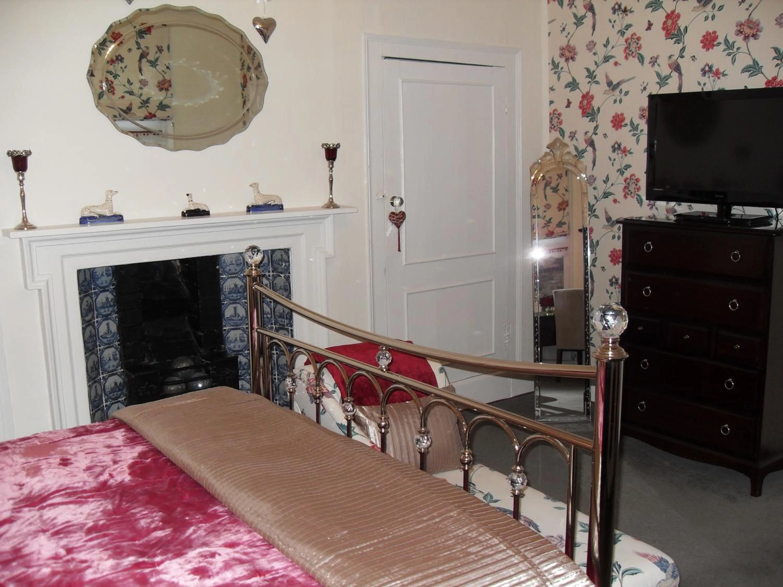 Decorative detail, Bed in Jessop House
