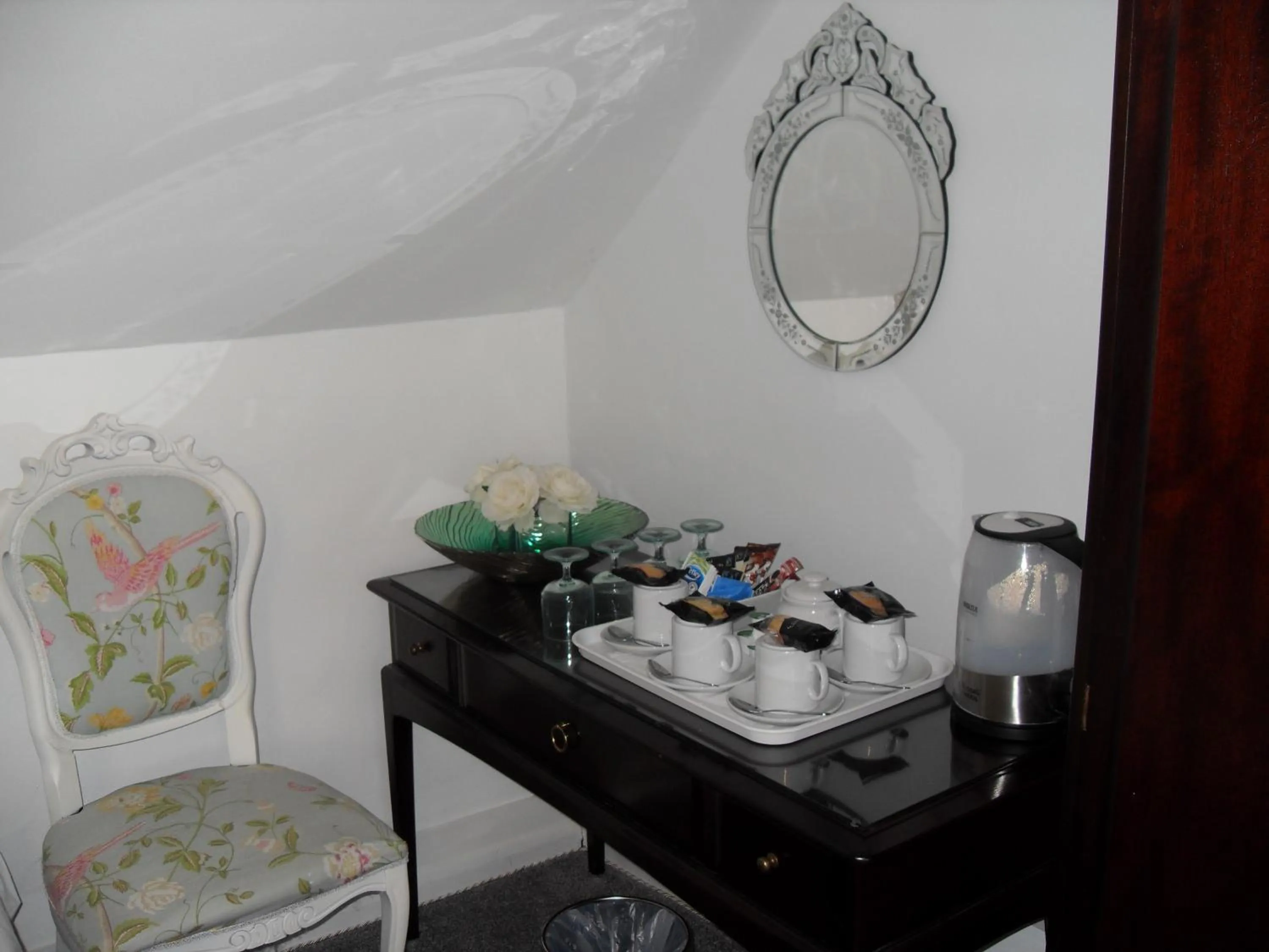 Coffee/tea facilities in Jessop House