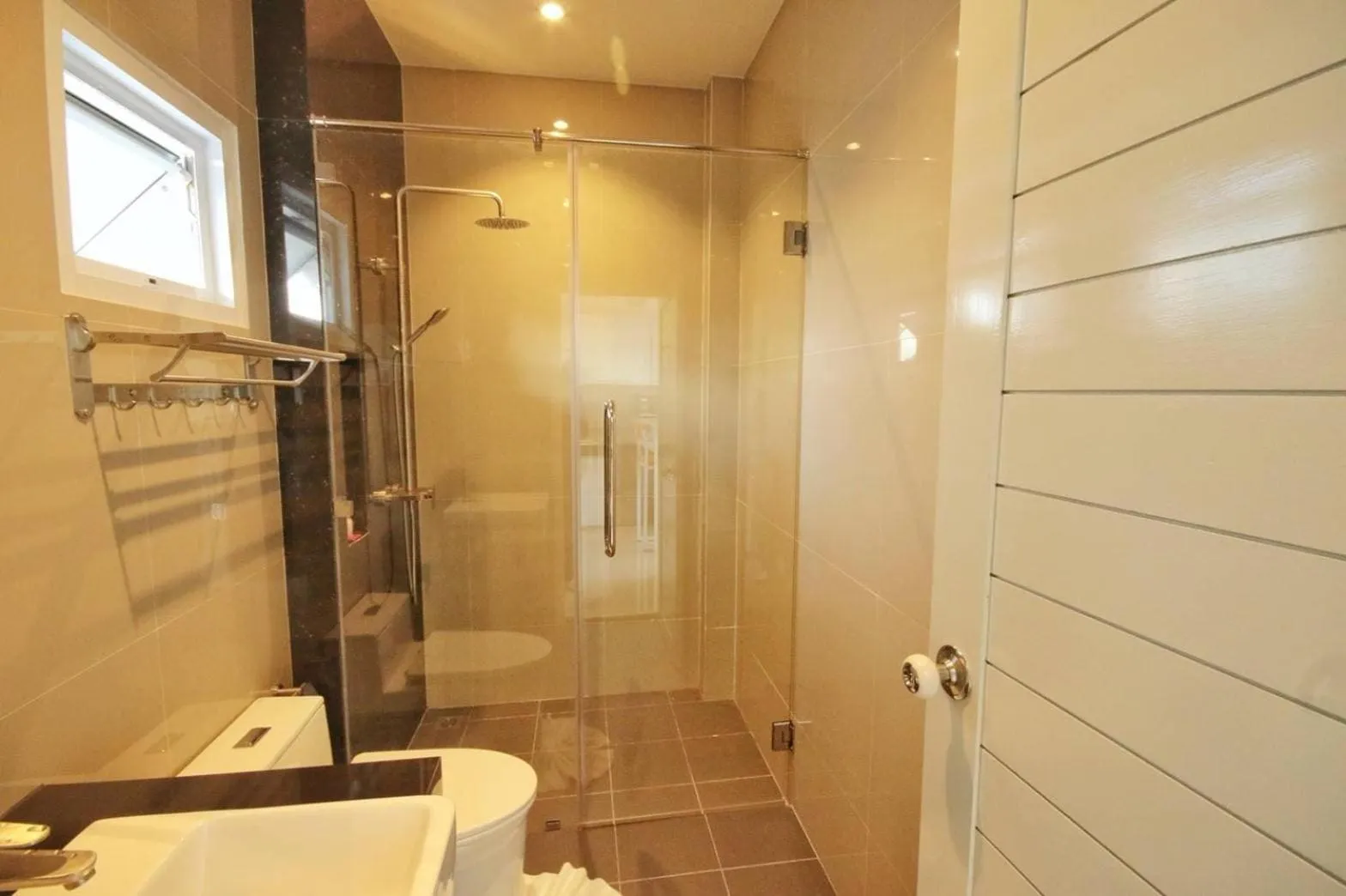 Bathroom in Long N Joy Samui