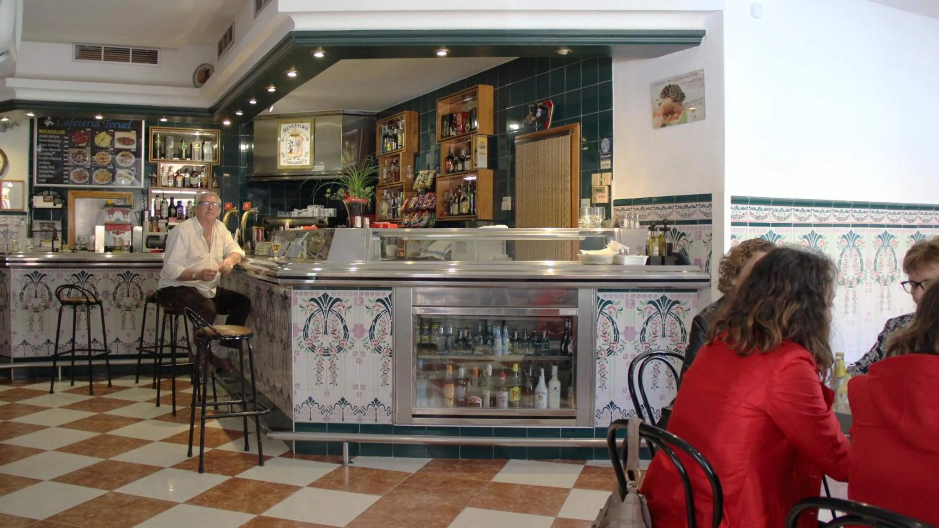 Lounge or bar in Hotel Teruel