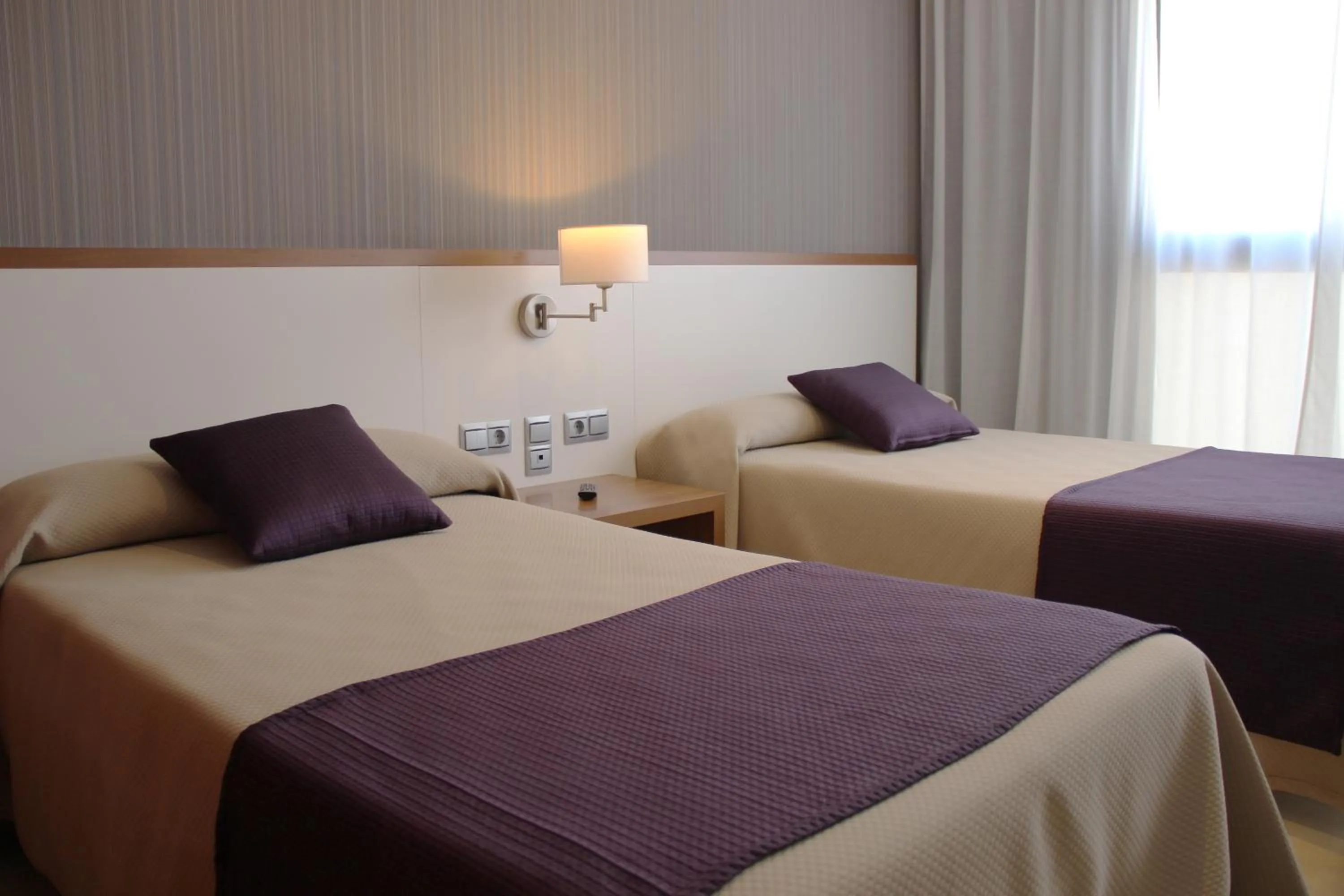 Bed in Hotel Teruel