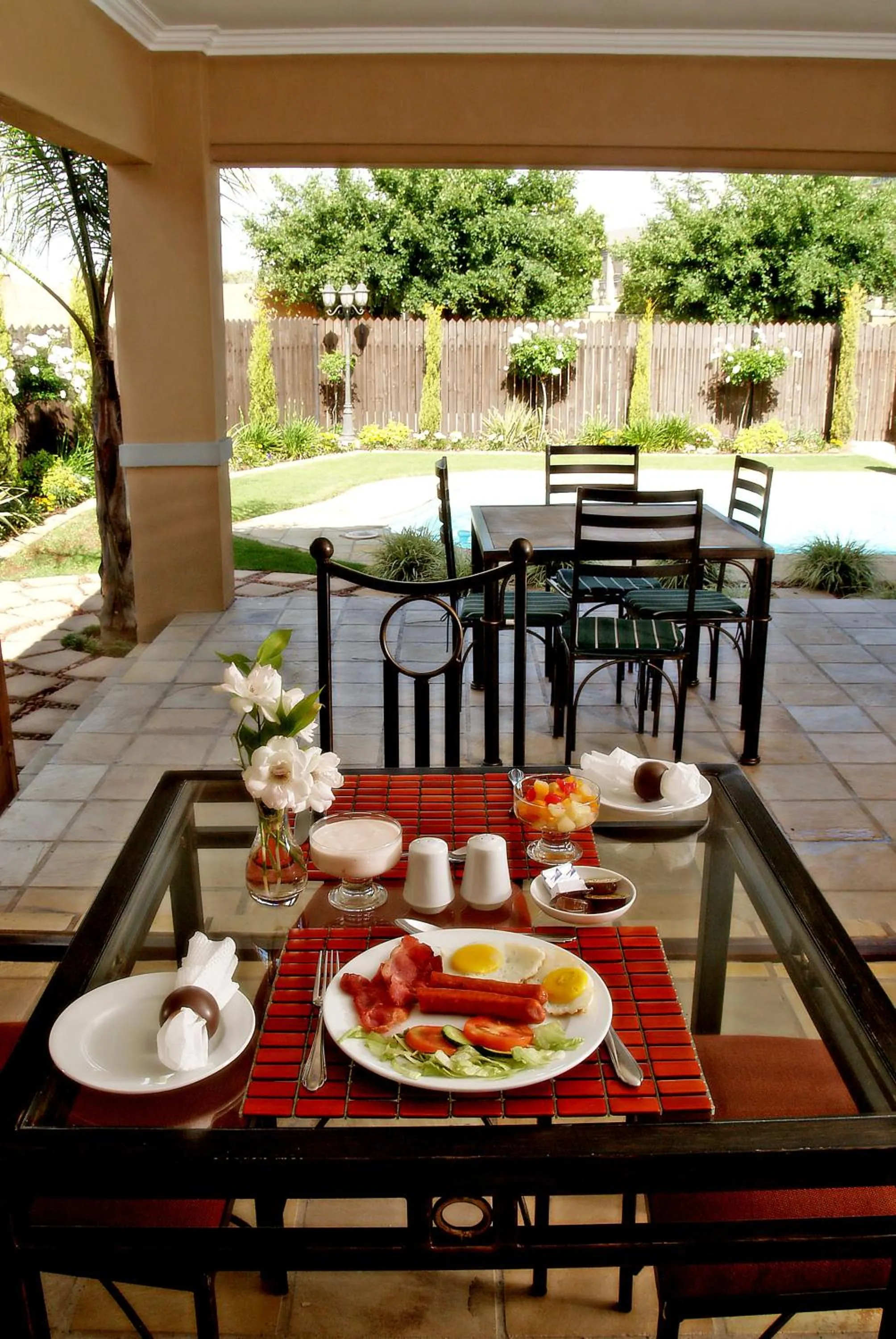 Balcony/Terrace in Rise and Shine Lodge