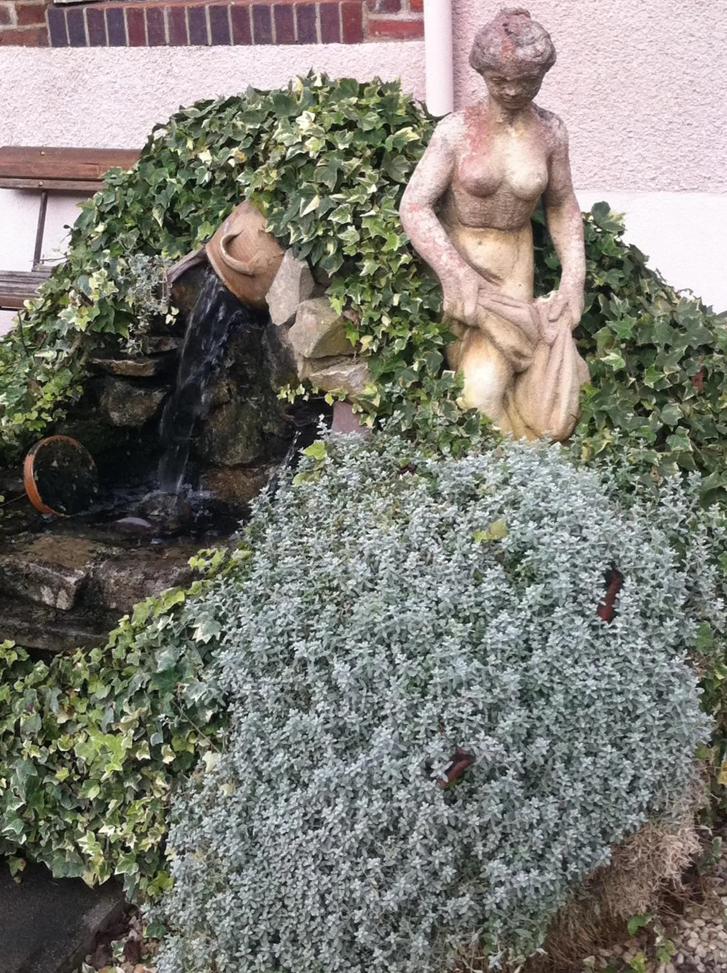 Decorative detail in Blanche de Castille