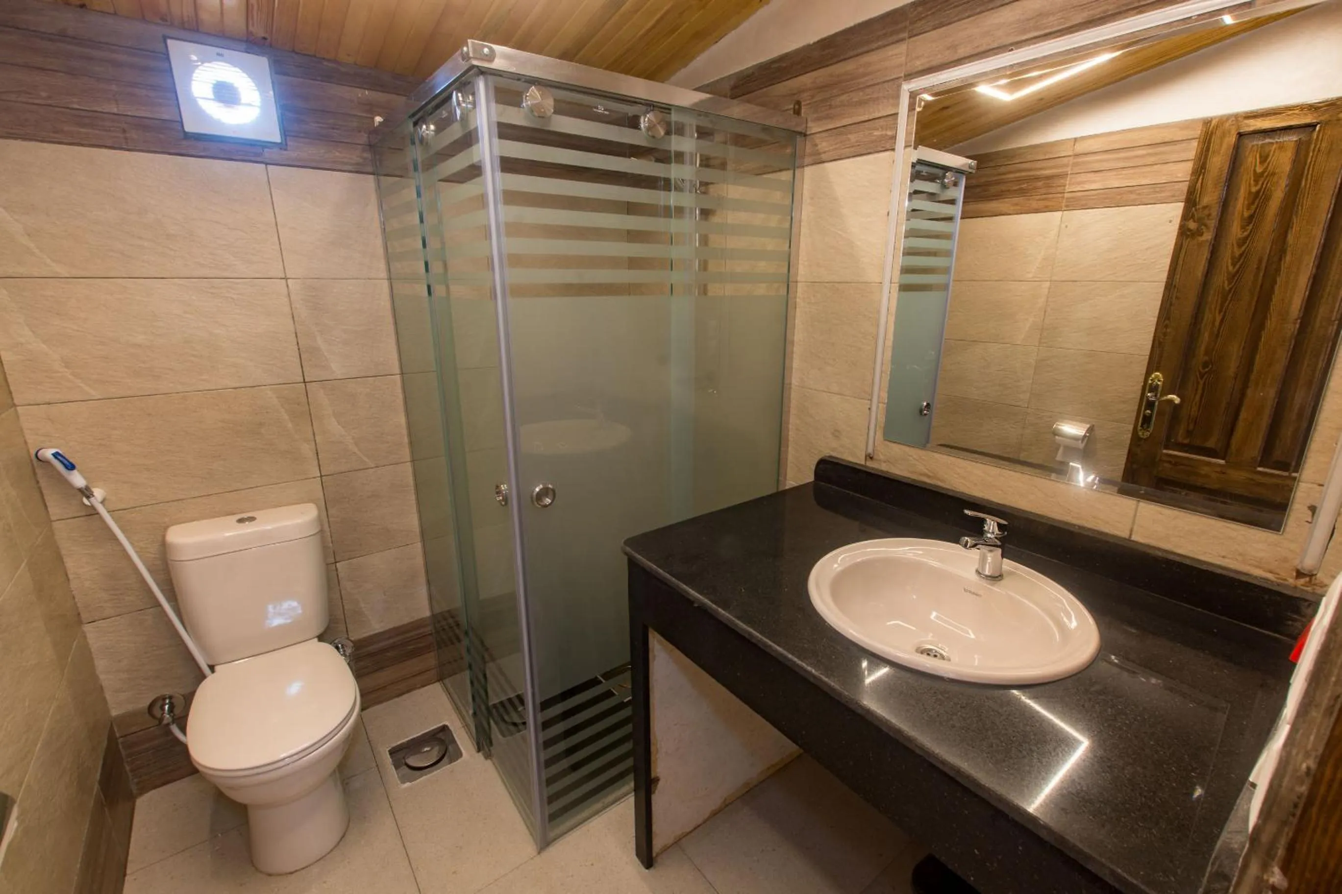 Shower in Paradise Sweir