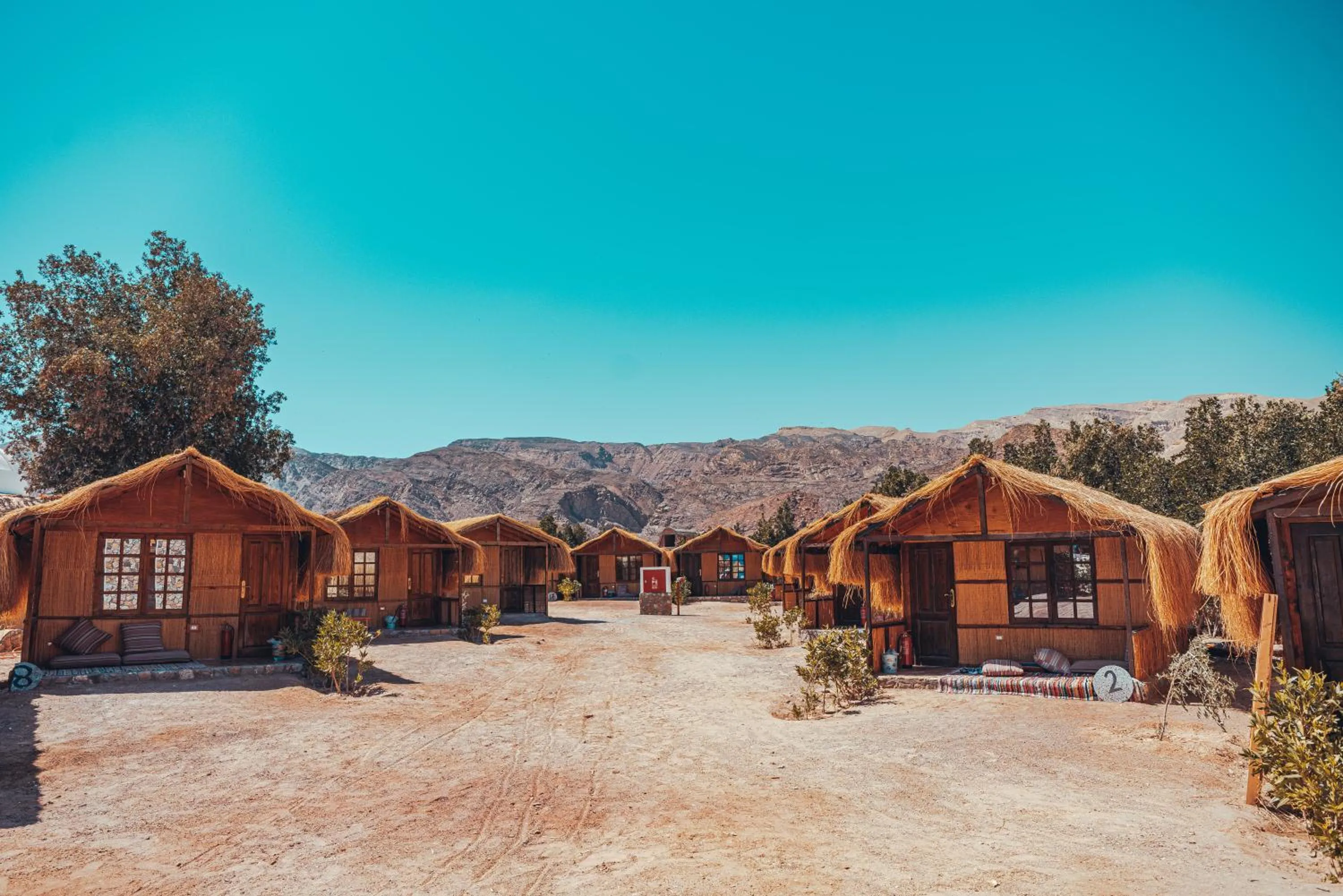 Property building in Paradise Sweir