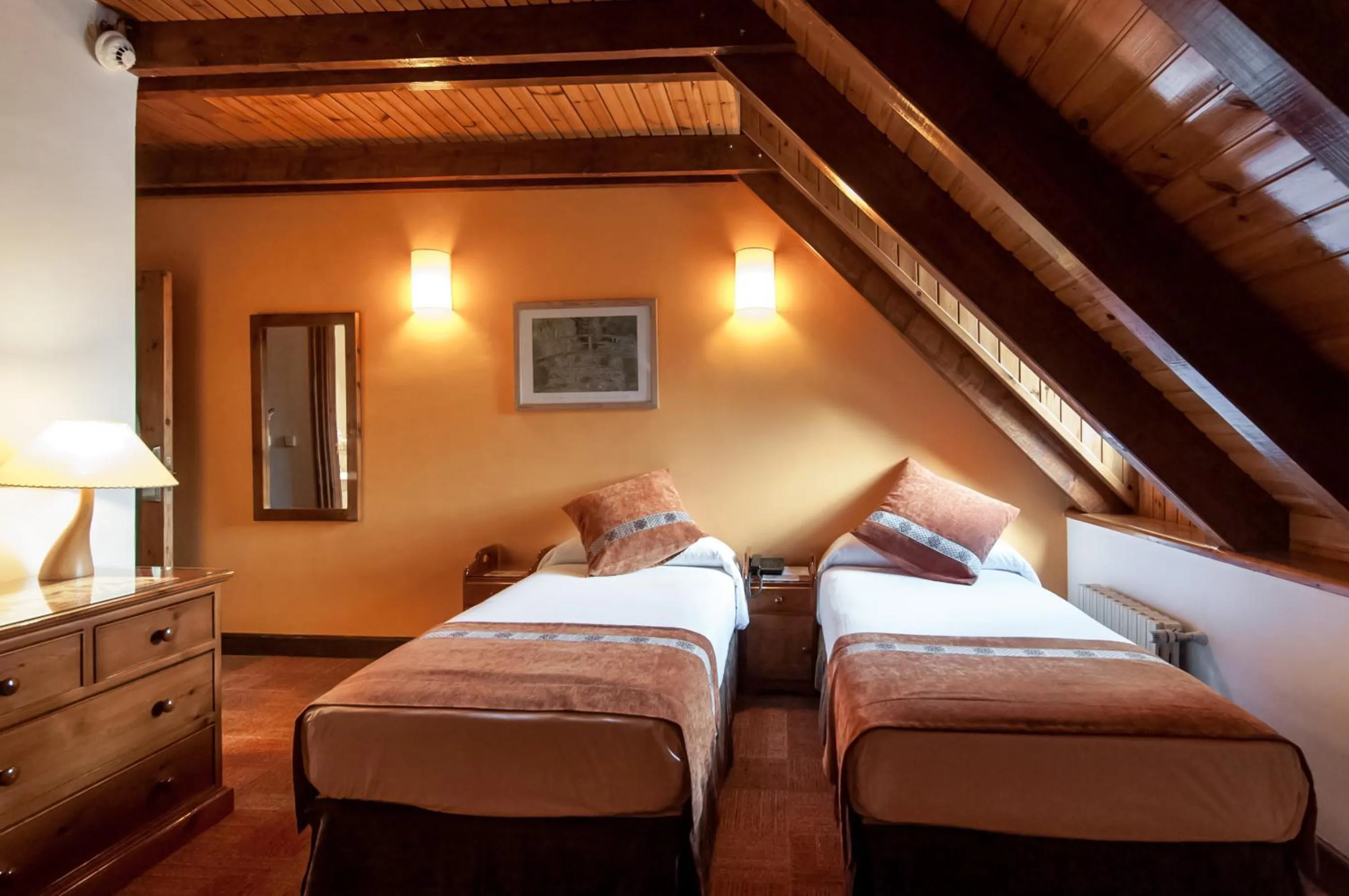 Photo of the whole room, Bed in Hotel Vilagaros