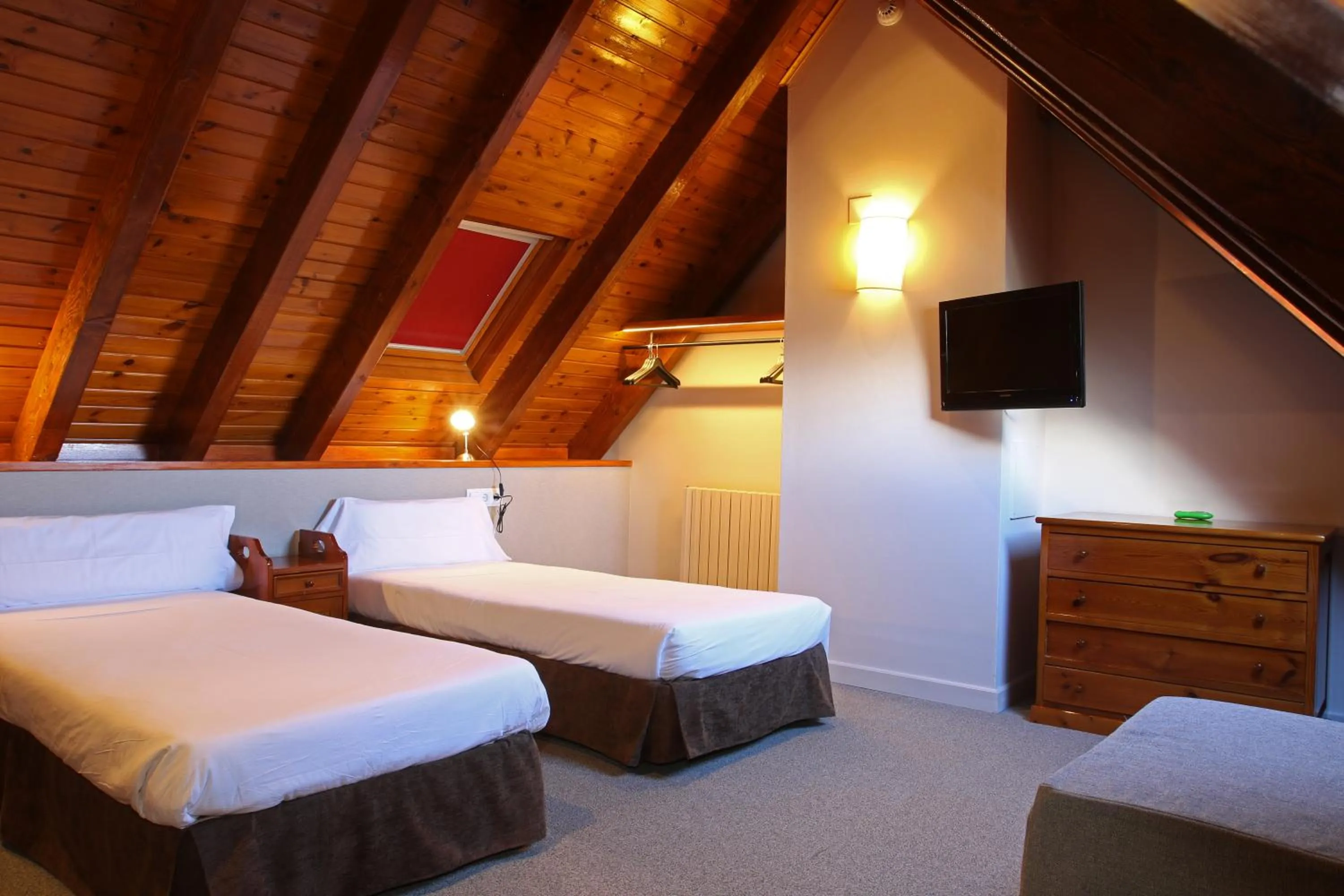 Photo of the whole room, Bed in Hotel Vilagaros