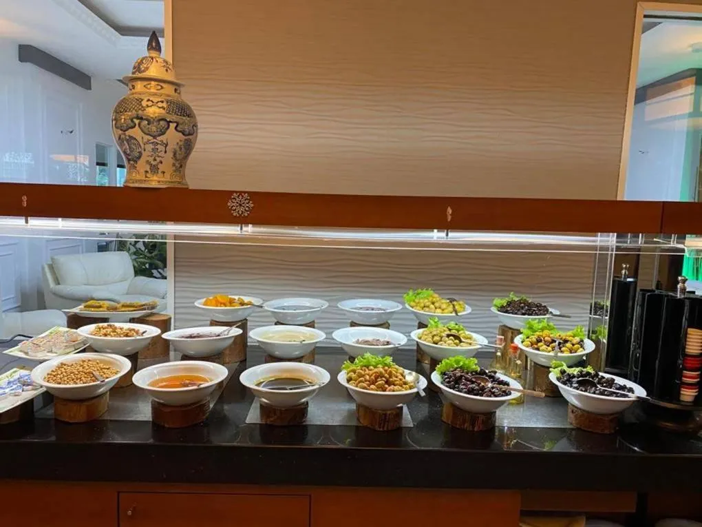 Paradise Island Hotel