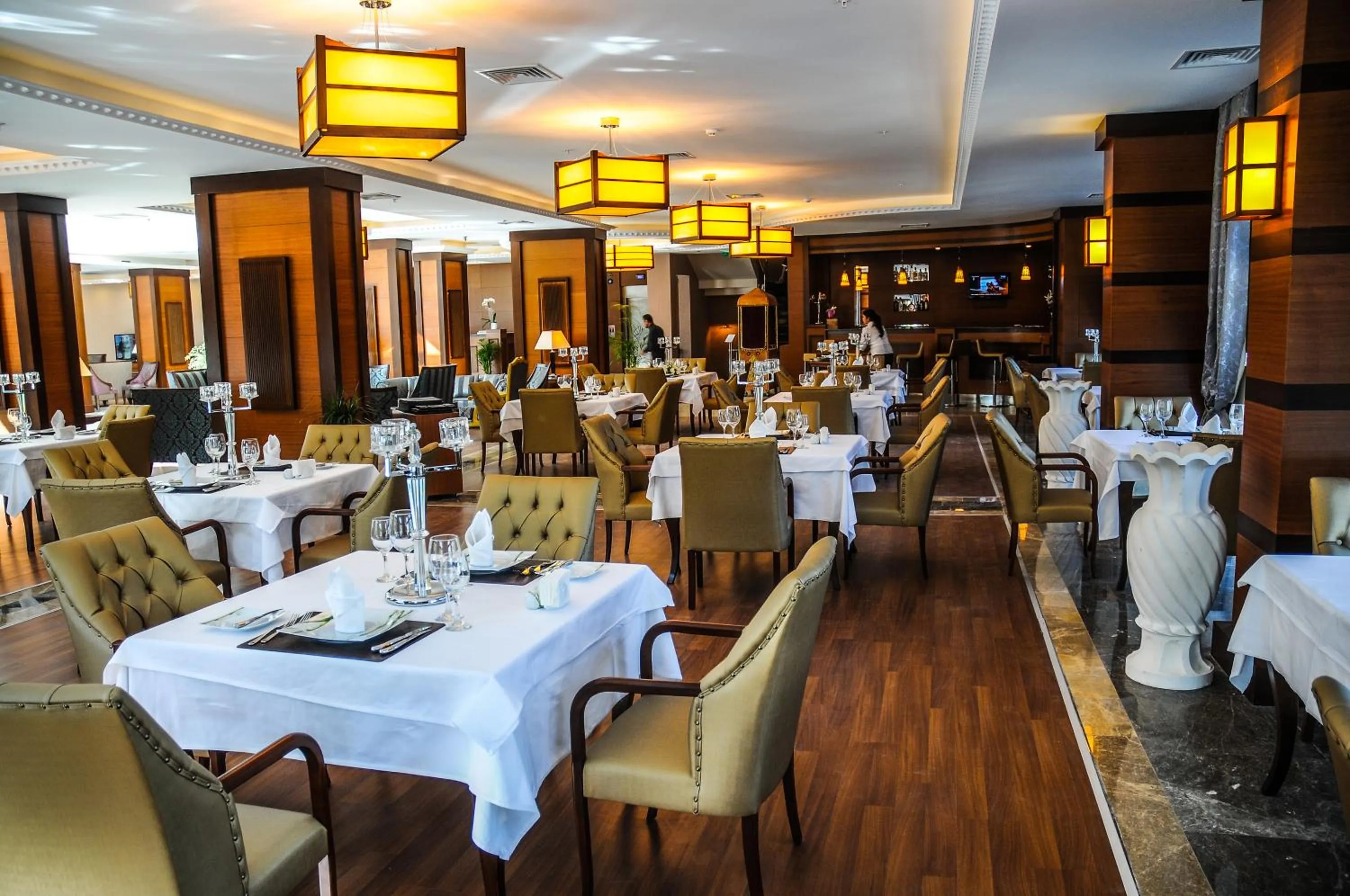 Restaurant/places to eat in Paradise Island Hotel