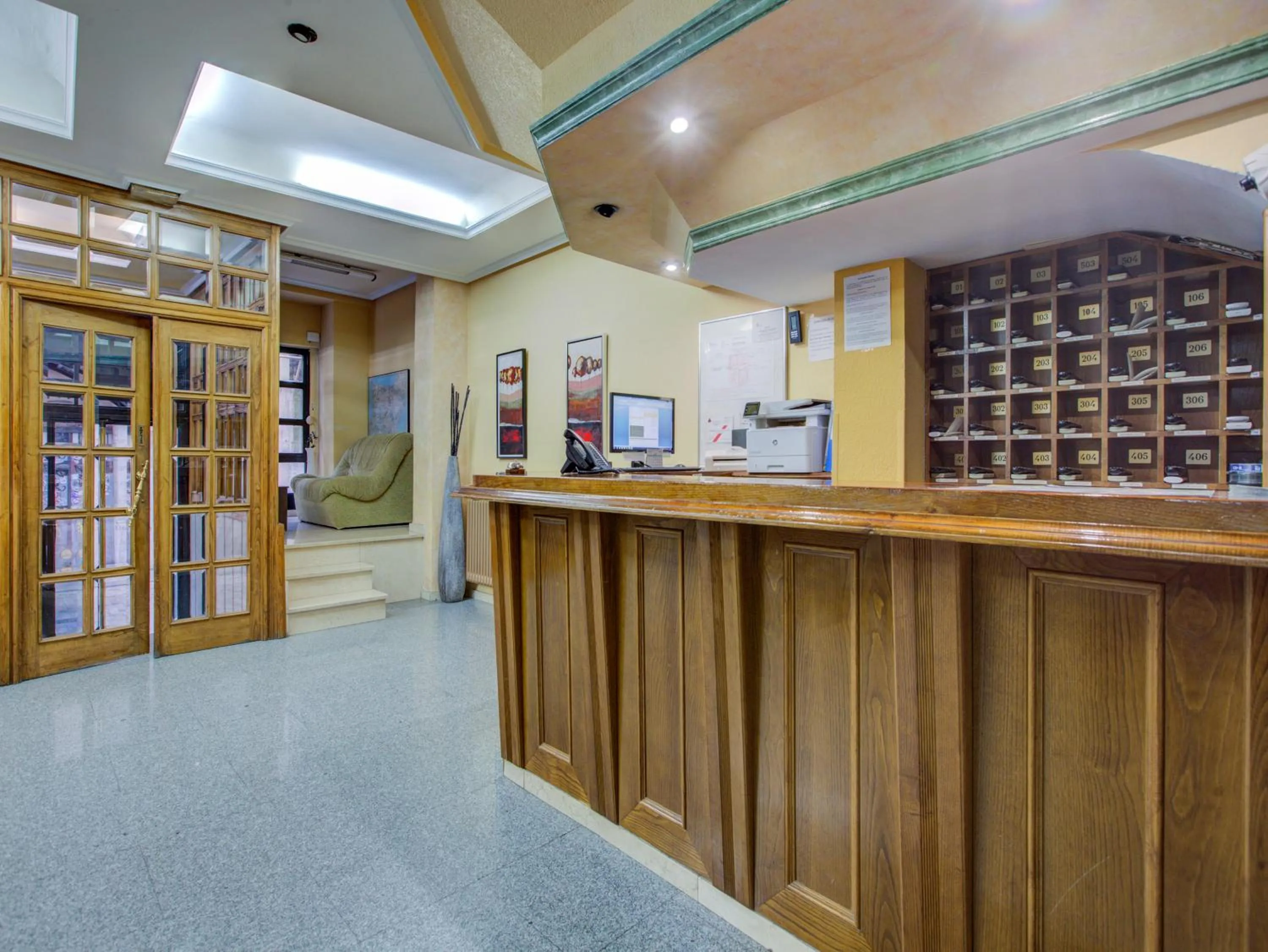 Lobby or reception in Emperatriz II