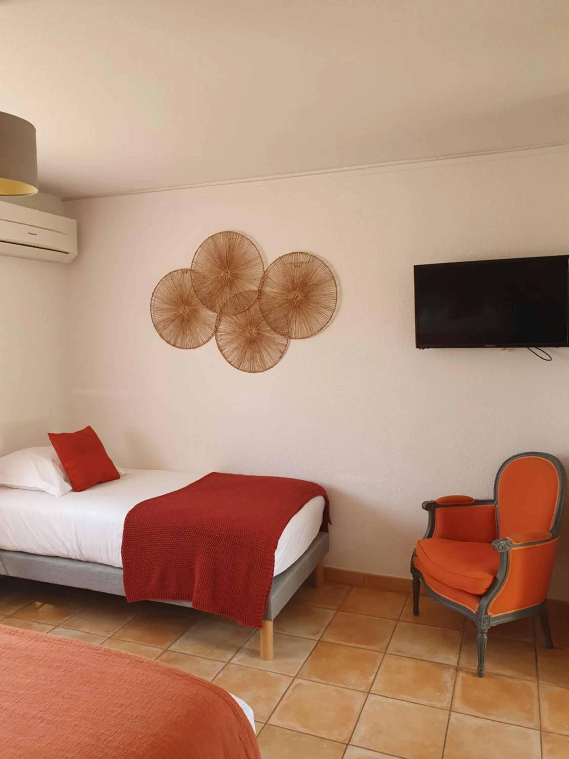 Bed in Le Mas des Quintrands Manosque - Motel de charme