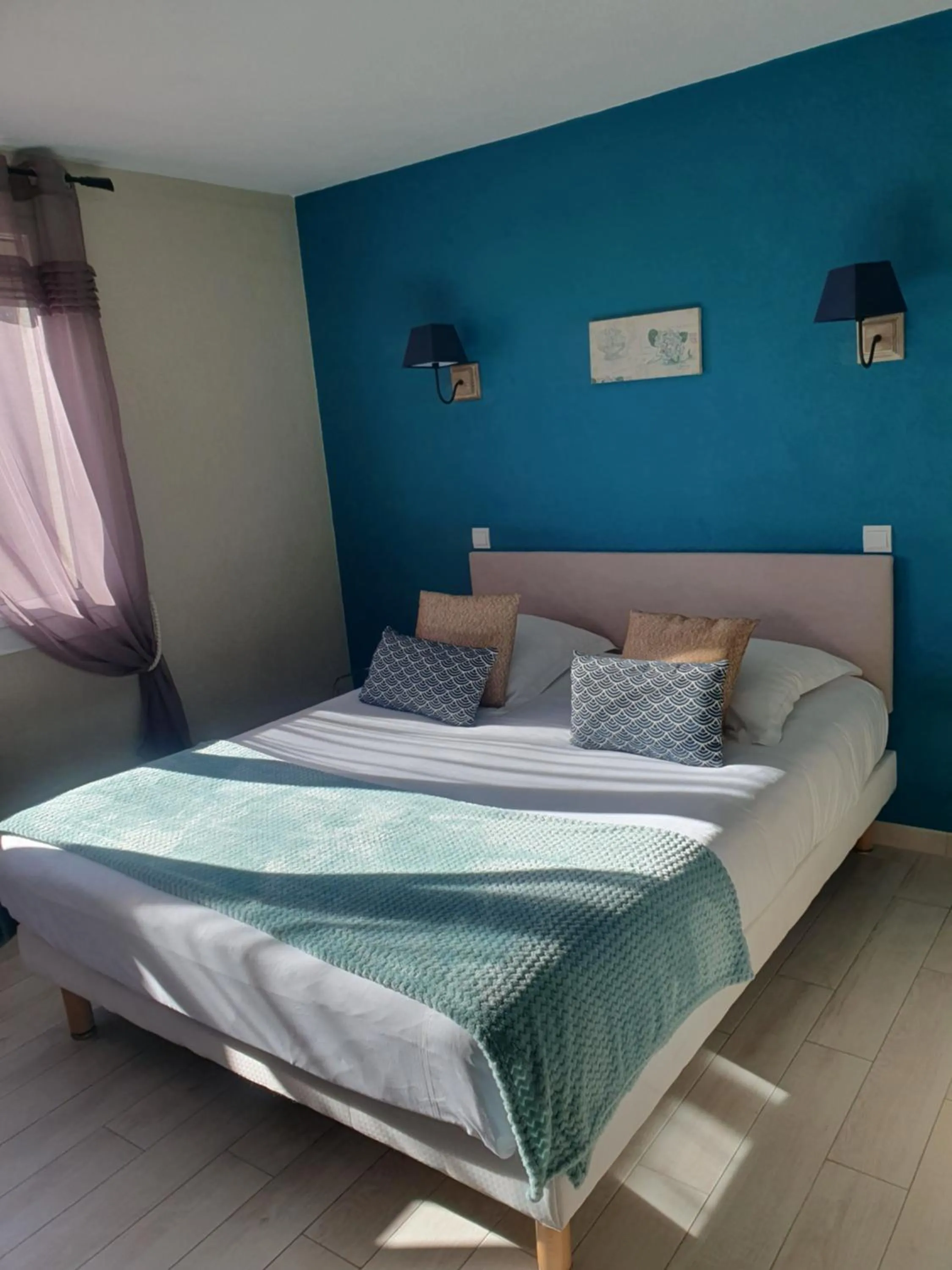 Bed in Le Mas des Quintrands Manosque - Motel de charme