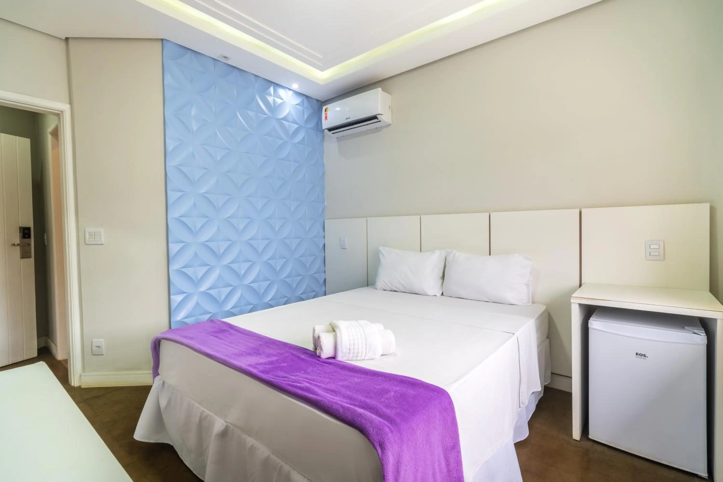 Photo of the whole room, Bed in Pousada Villa del Sol