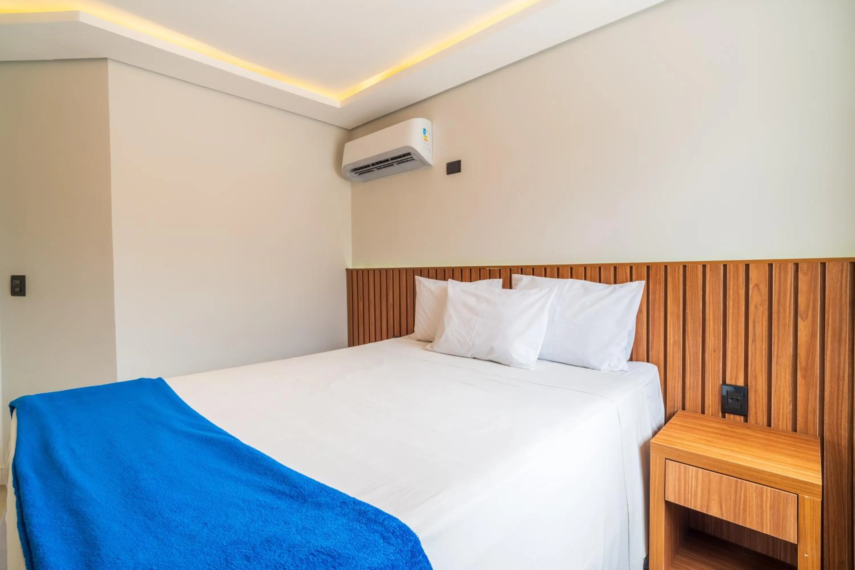 Photo of the whole room, Bed in Pousada Villa del Sol