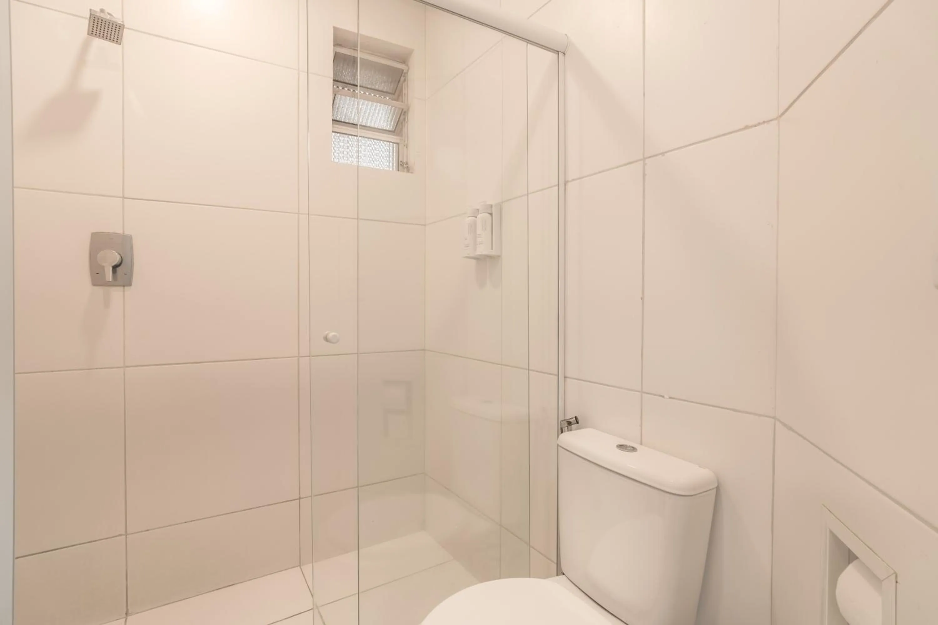 Shower in Pousada Villa del Sol