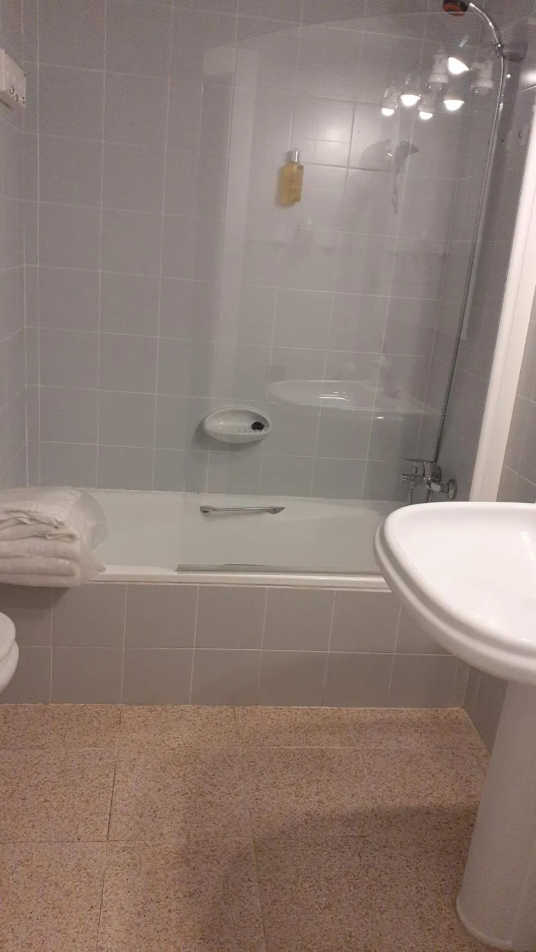 One-Bedroom Apartment (5 Adults) in Iberflat Apartamentos Marynton