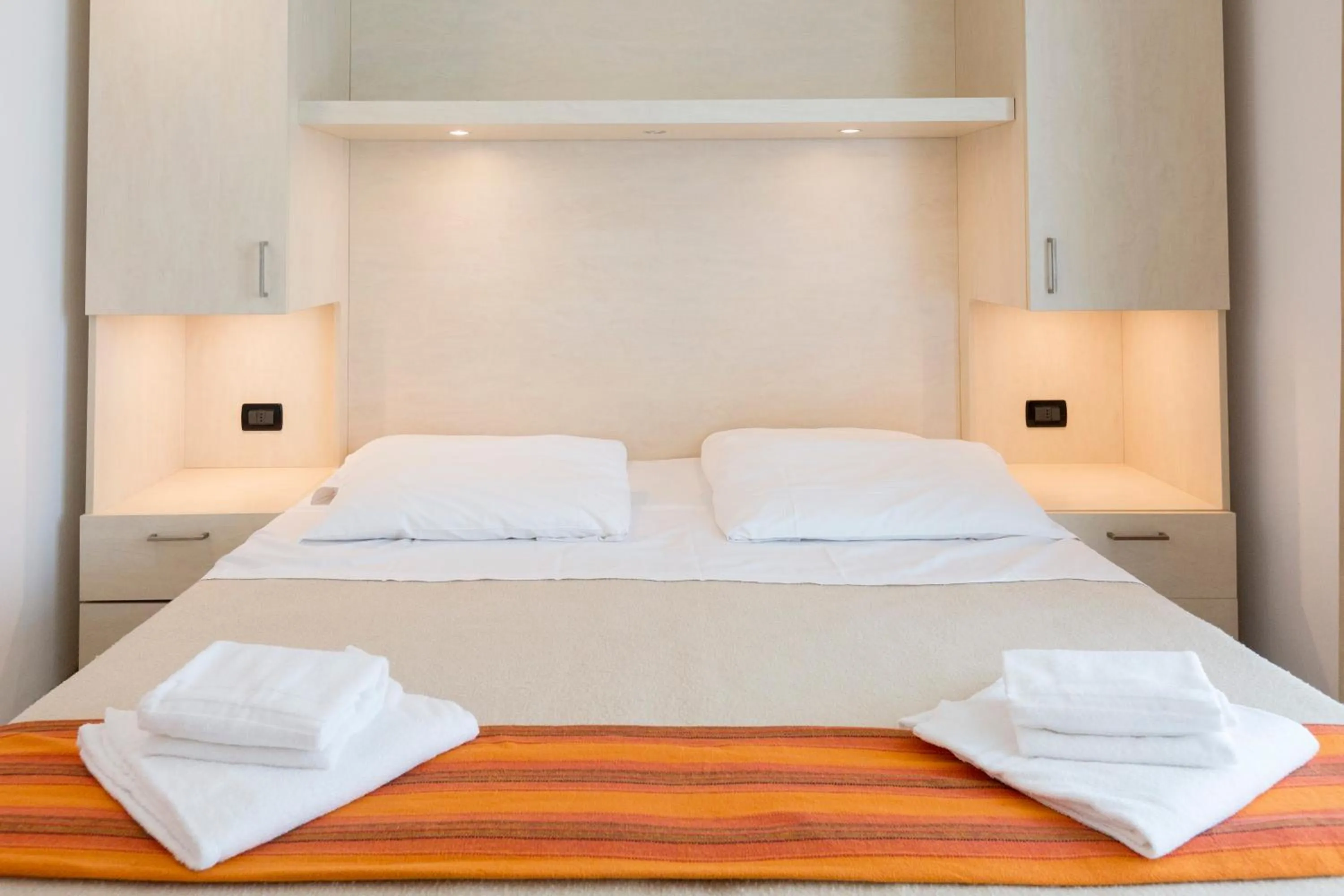 Bed in Residence Aprilia