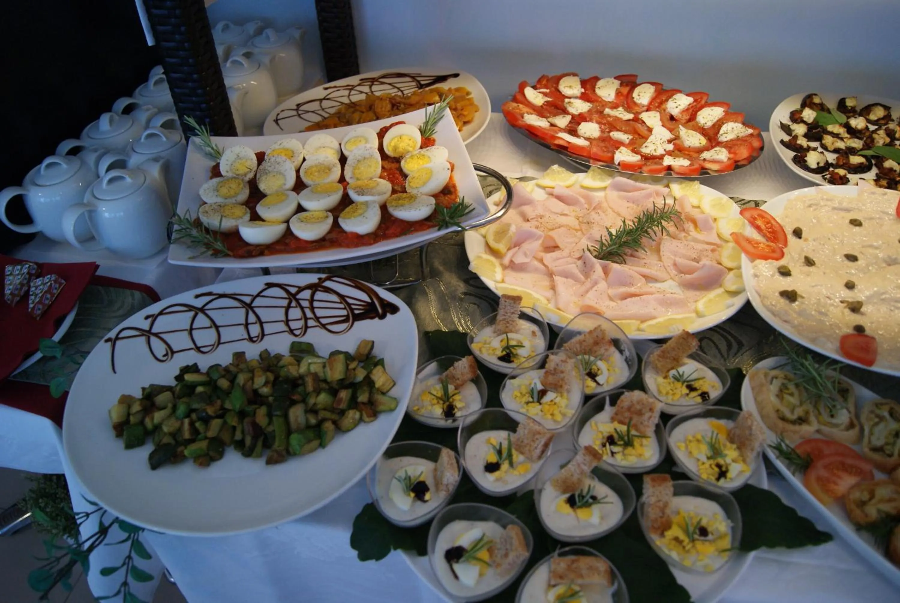 Buffet breakfast in Residence Aprilia