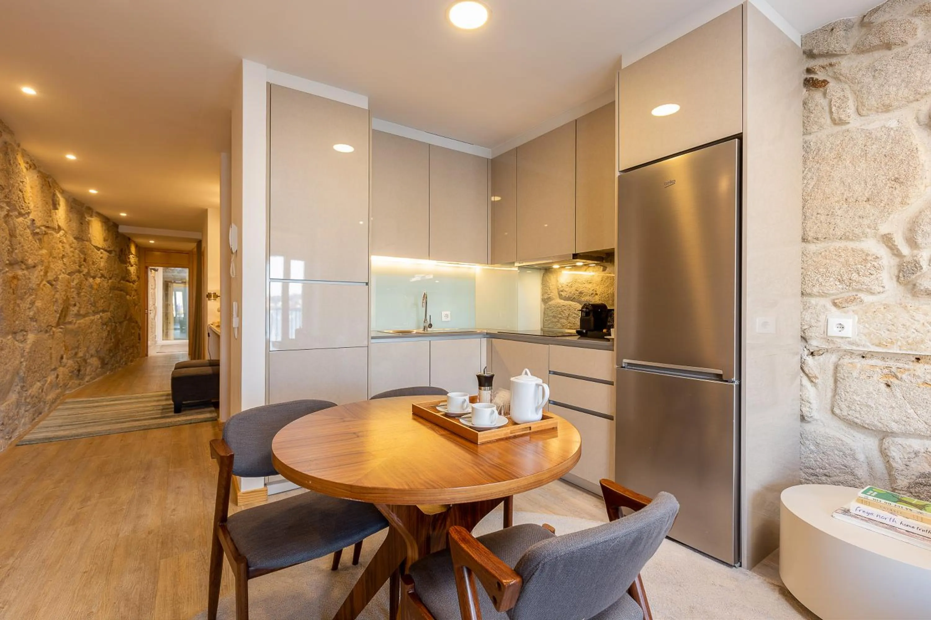 Kitchen or kitchenette in YOUROPO - Ribeira Gaia