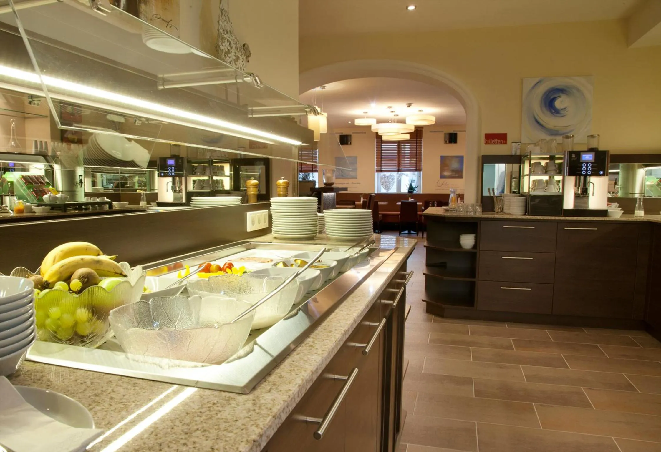 Buffet breakfast in Hotel Das Himberg