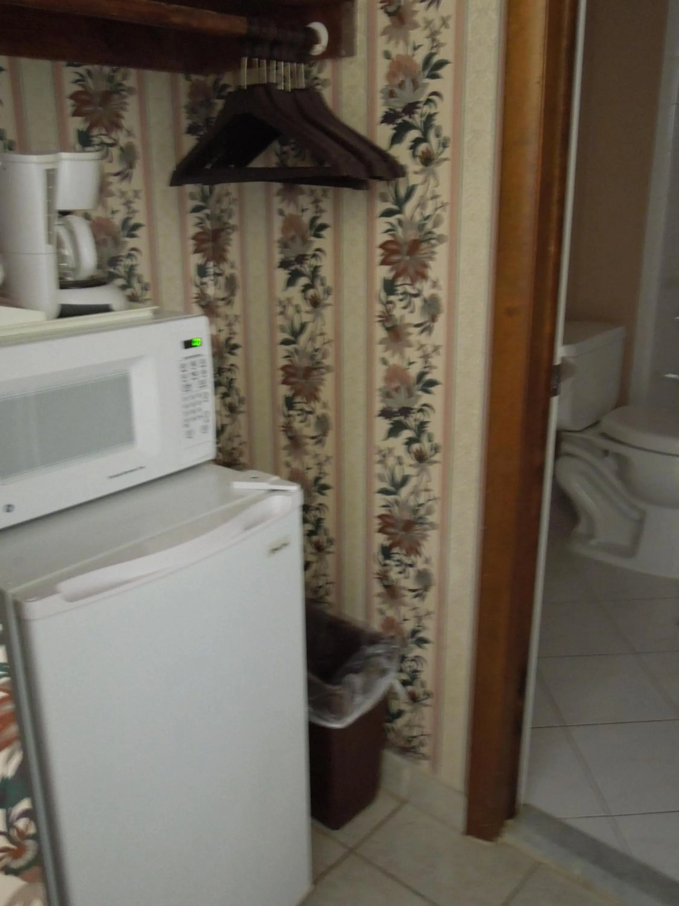 Bathroom in Alamar Resort Inn