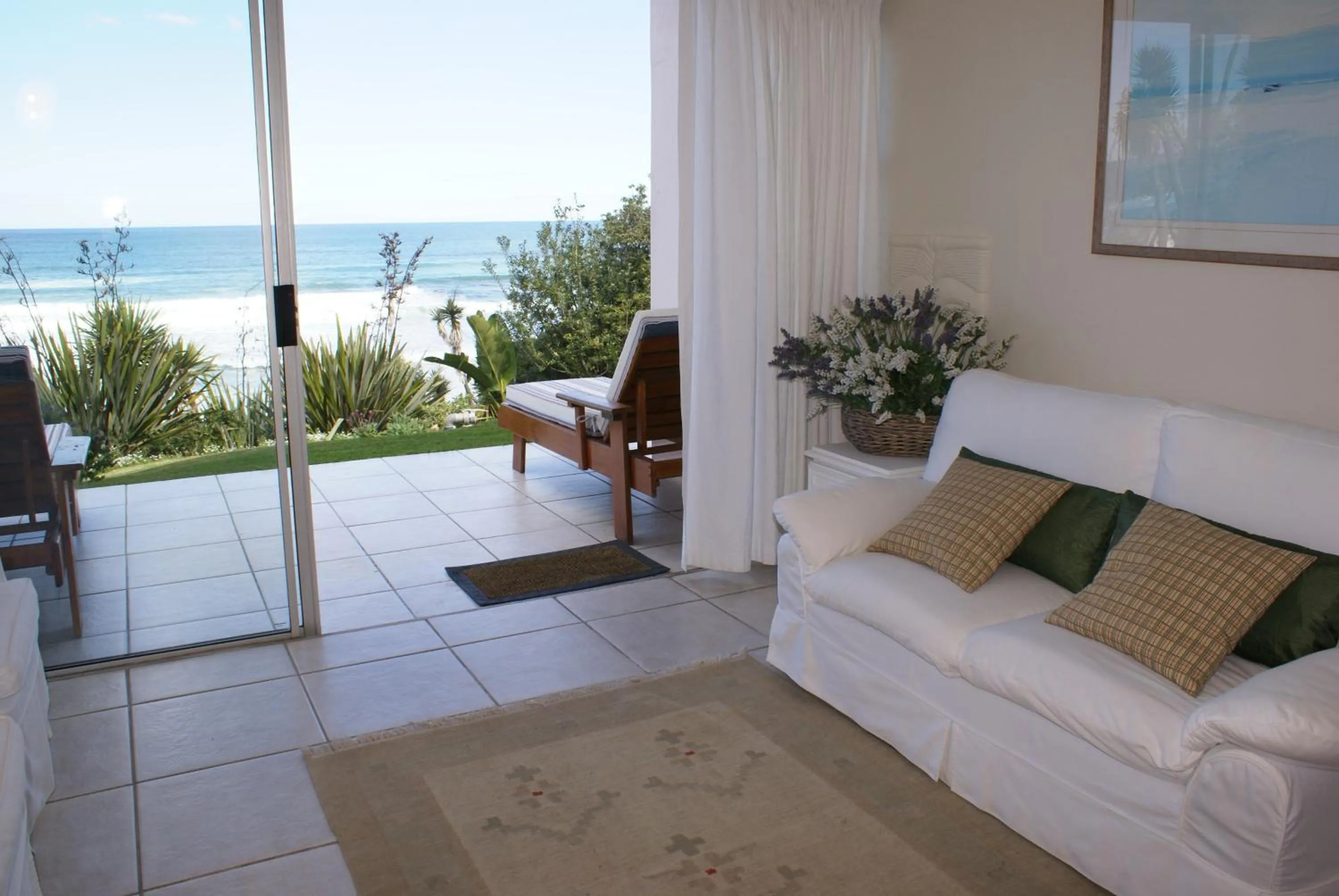 Balcony/Terrace in The Pink Lodge on The Beach