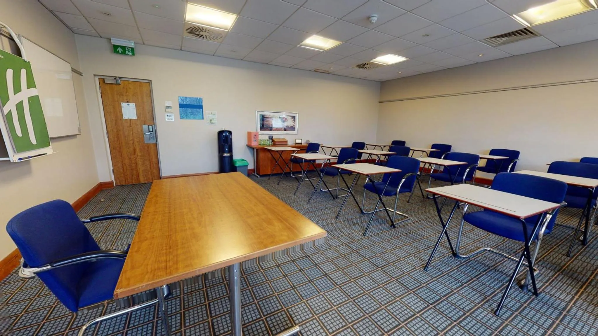 Meeting/conference room in Holiday Inn Cardiff City Centre by IHG