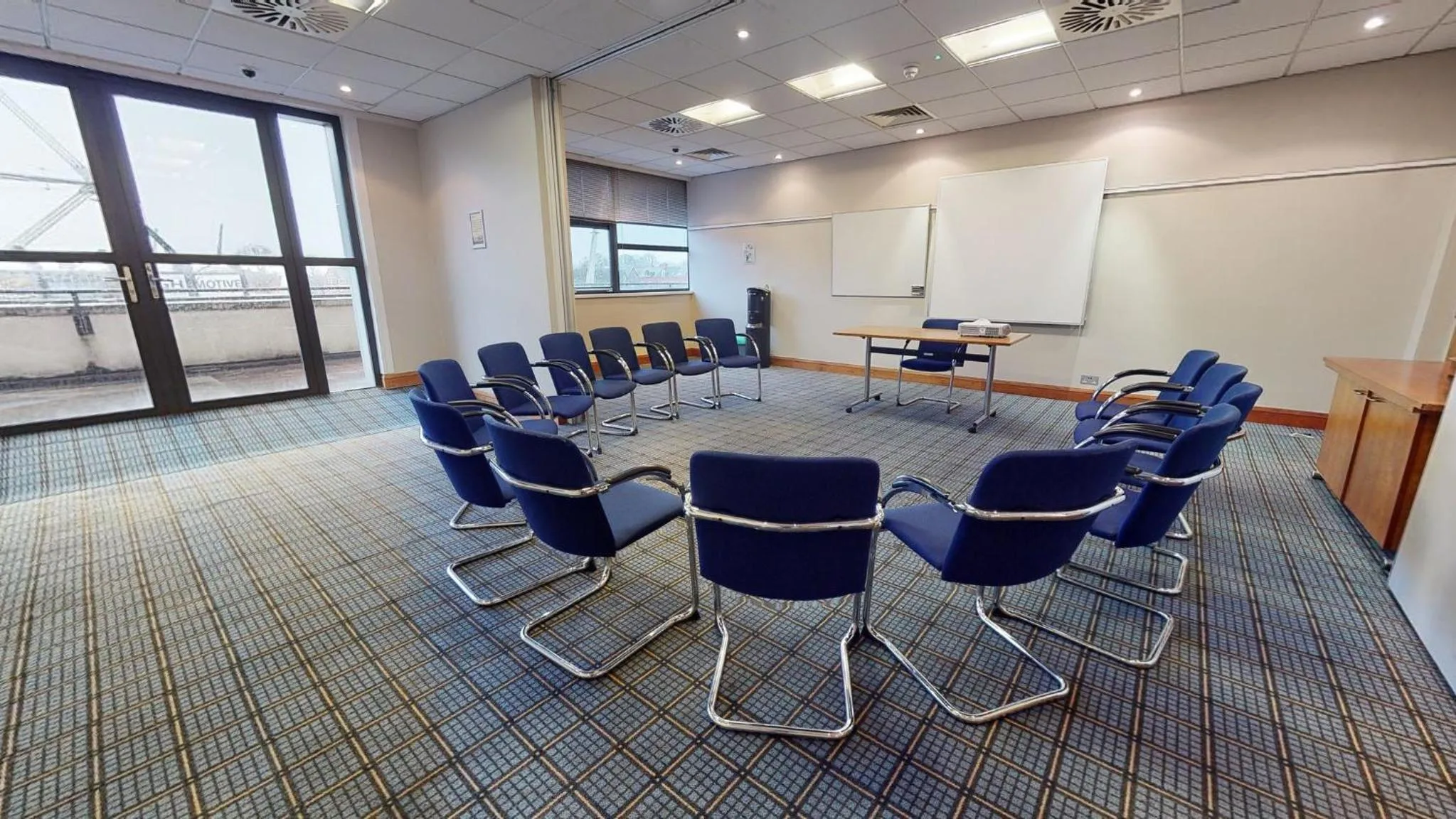 Meeting/conference room in Holiday Inn Cardiff City Centre by IHG