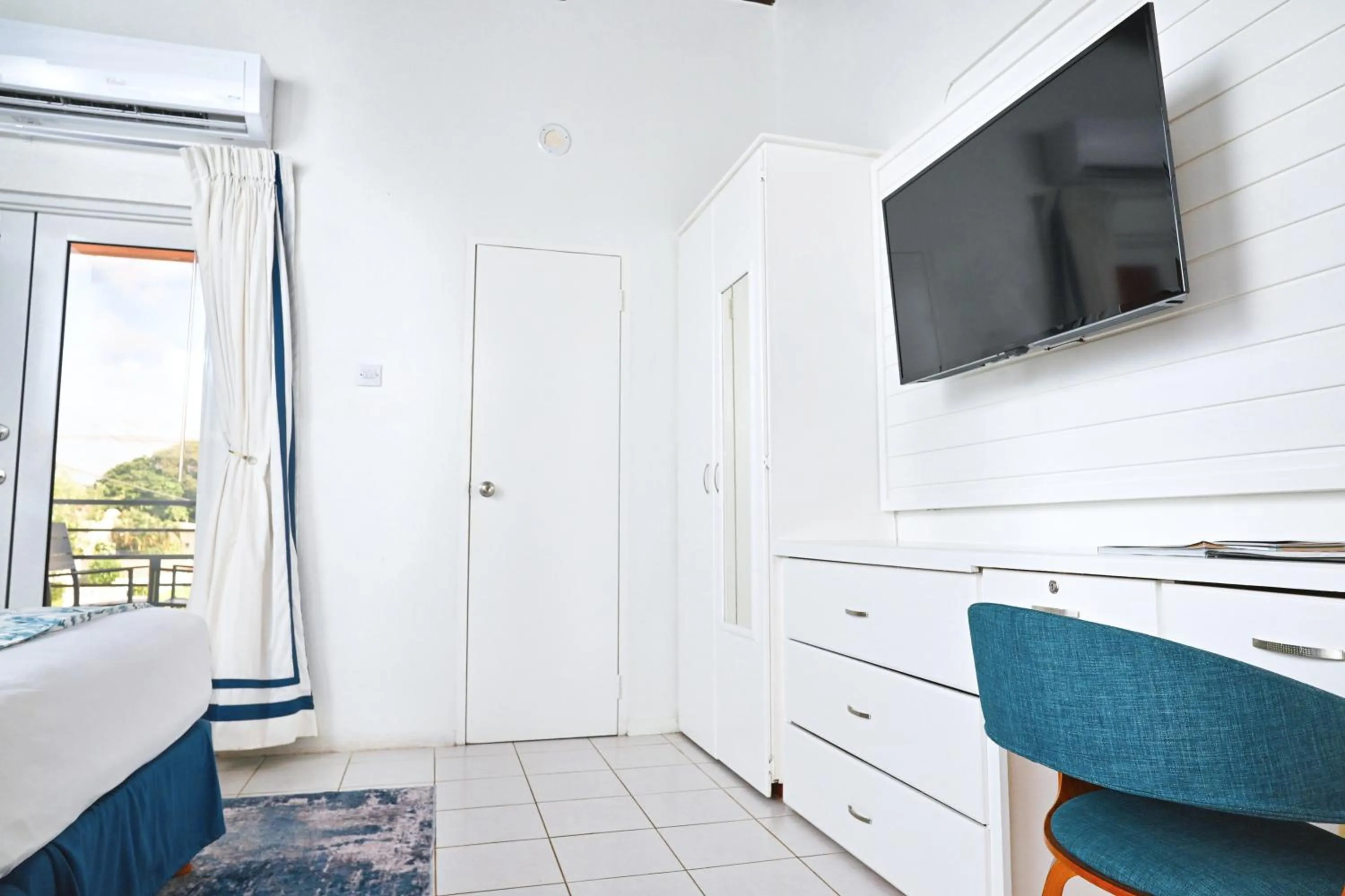 Bed in Melbourne Inn