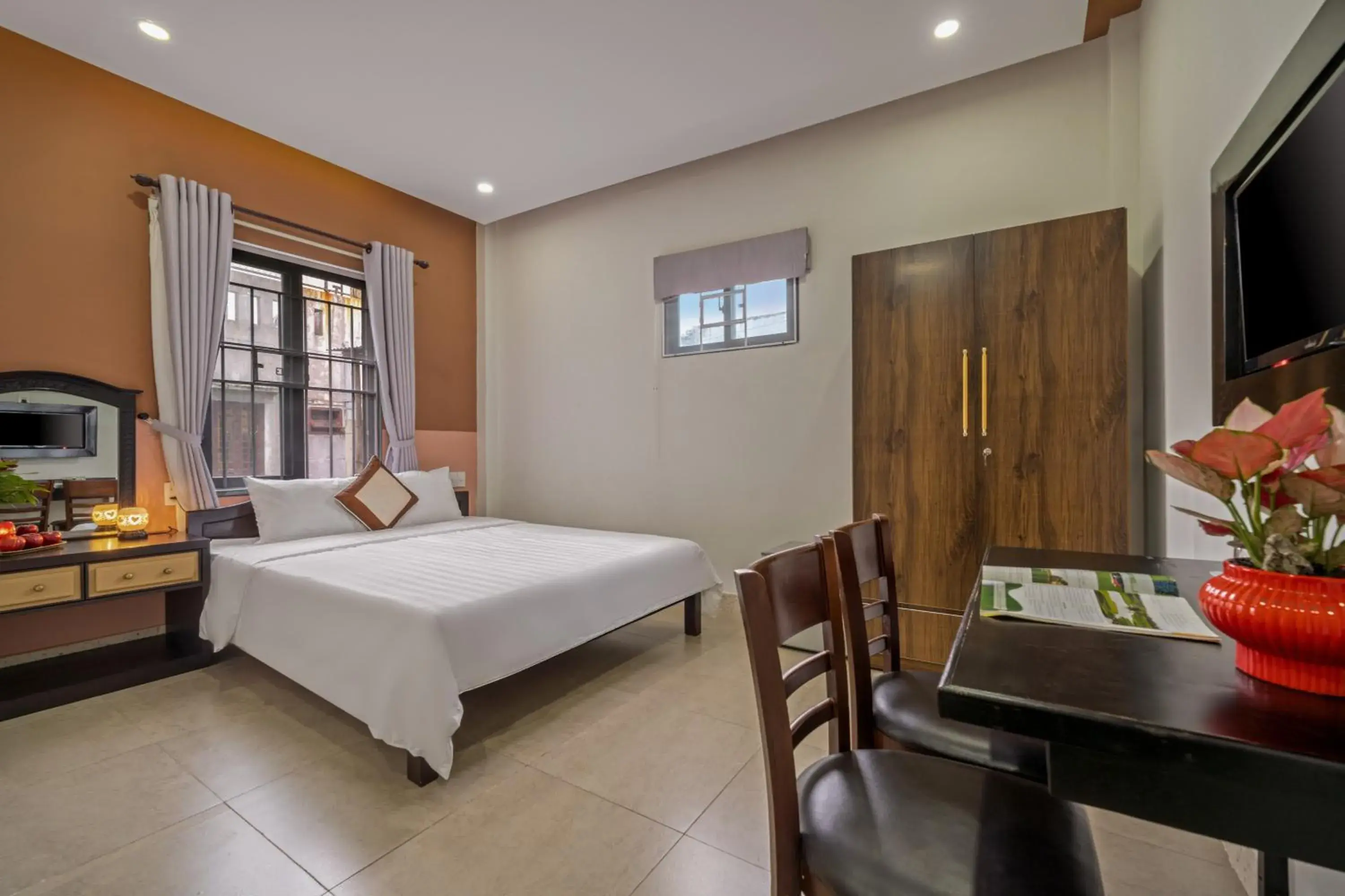 Superior Queen Room in Bo Bo Homestay Hoi An Superior Queen Room in Bo Bo Homestay Hoi An