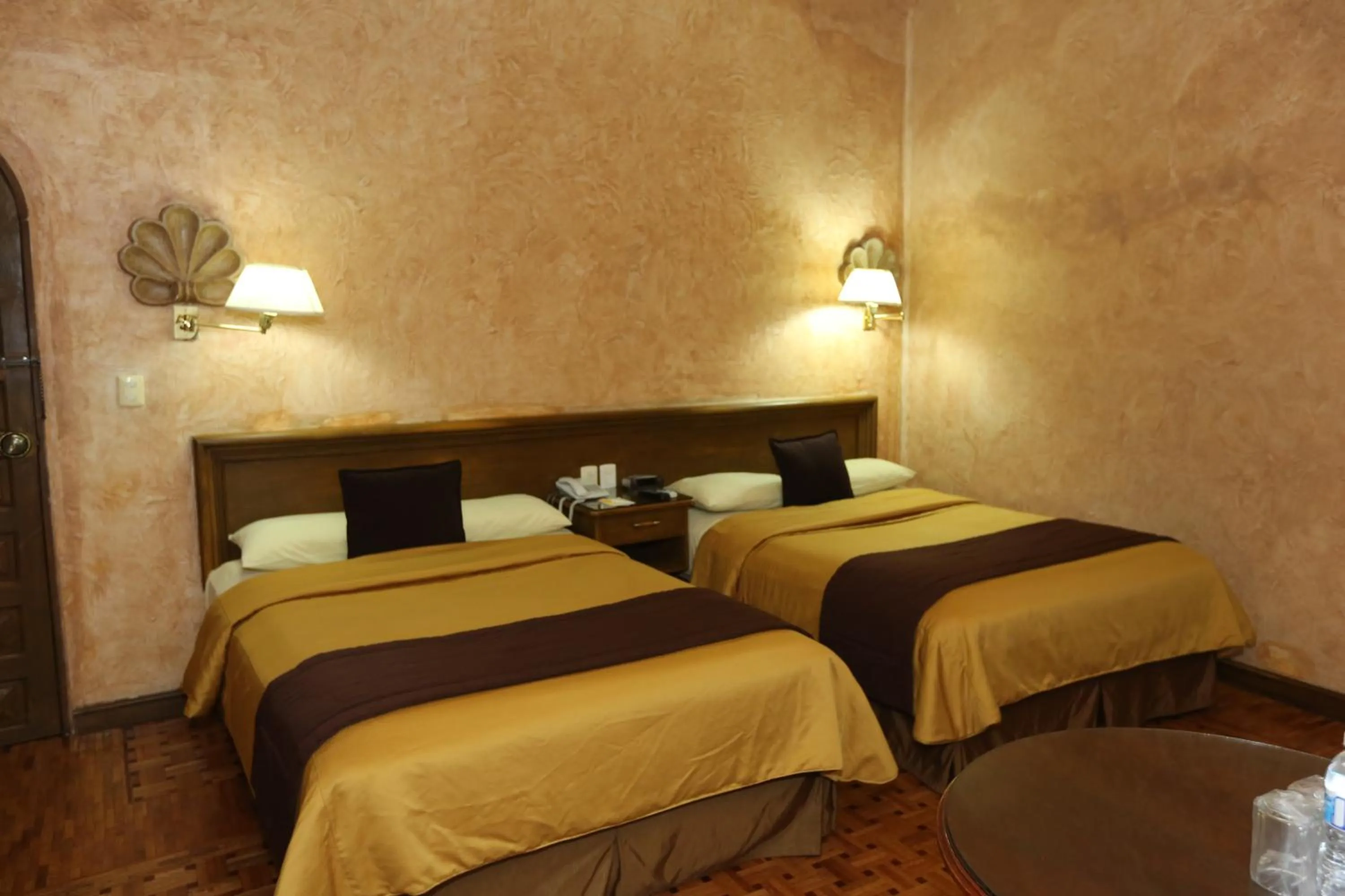 Photo of the whole room, Bed in Casa de la Loma