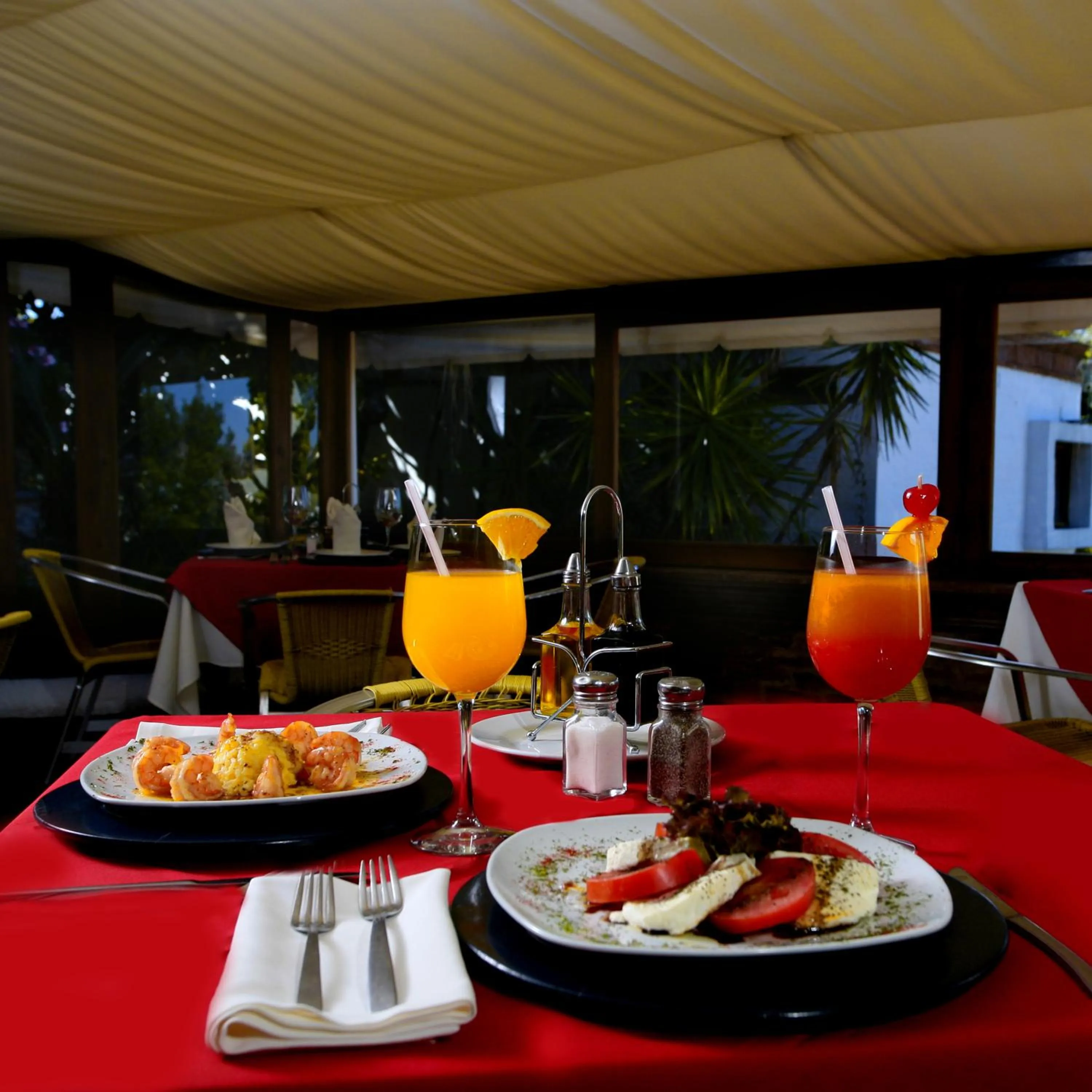 Dinner in Casa de la Loma