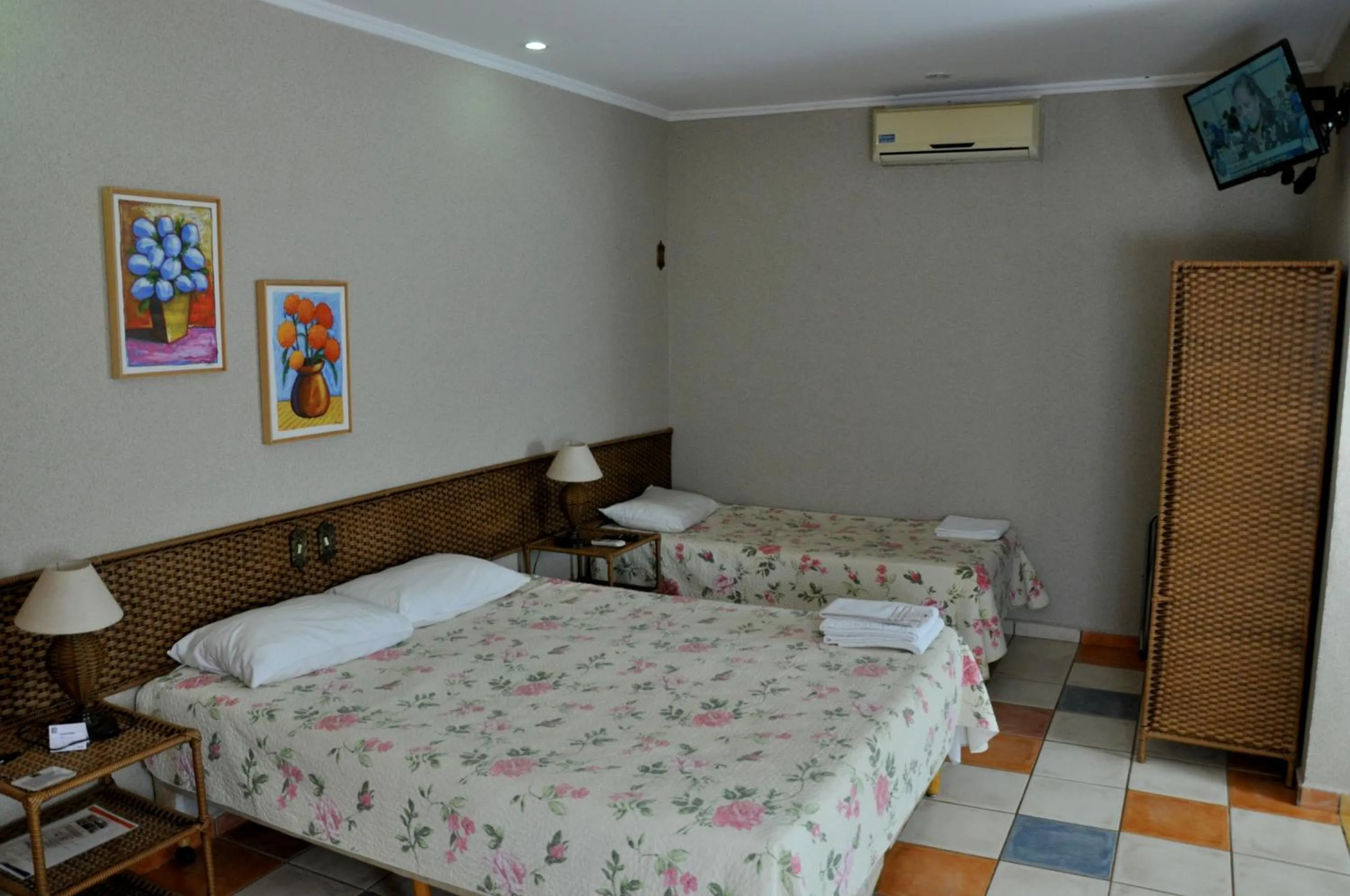 TV and multimedia, Bed in Pousada Beco da Lua