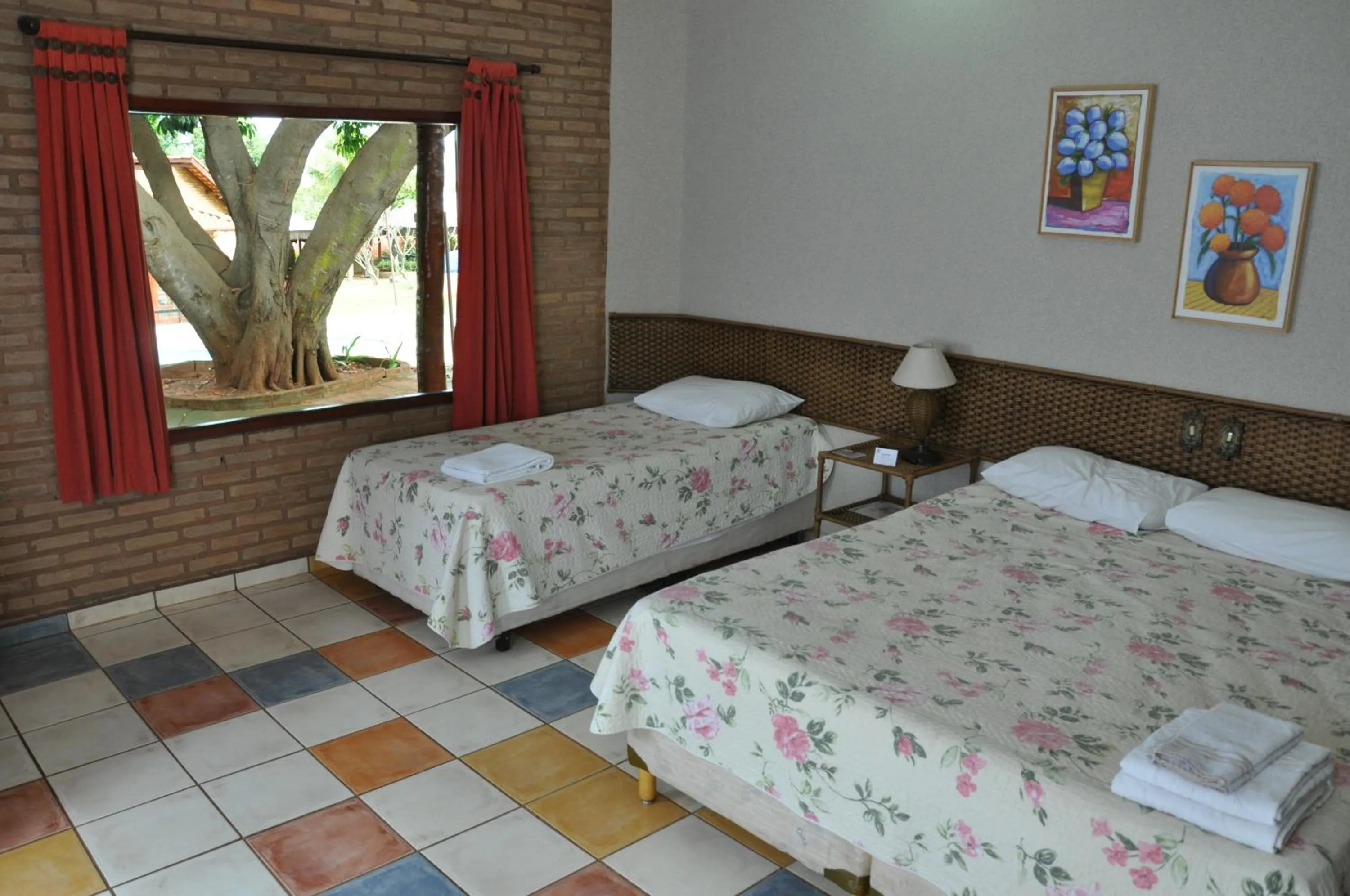 Photo of the whole room, Bed in Pousada Beco da Lua