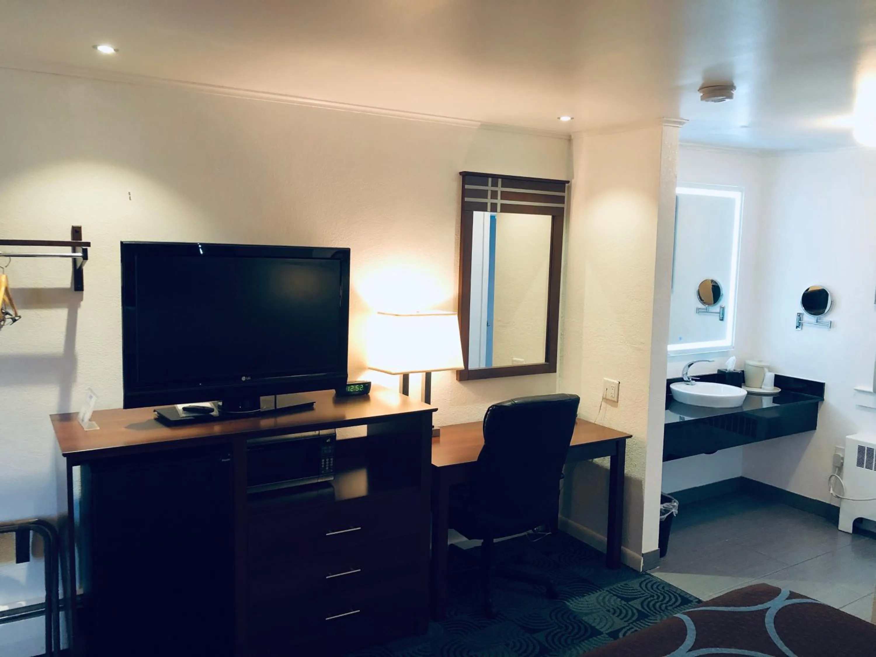 Bed in Berkshire Inn