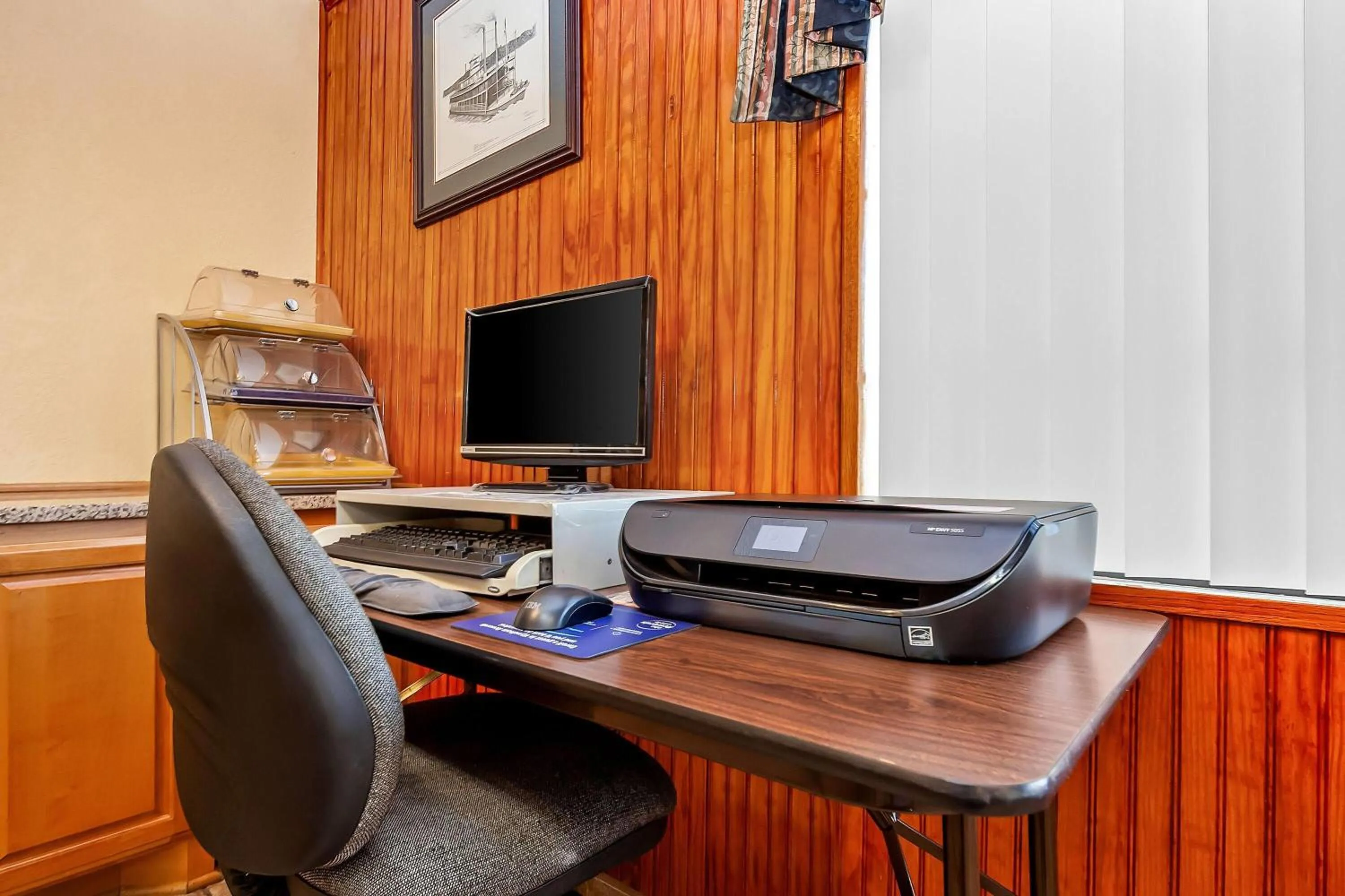 Business facilities in Days Inn by Wyndham Lexington