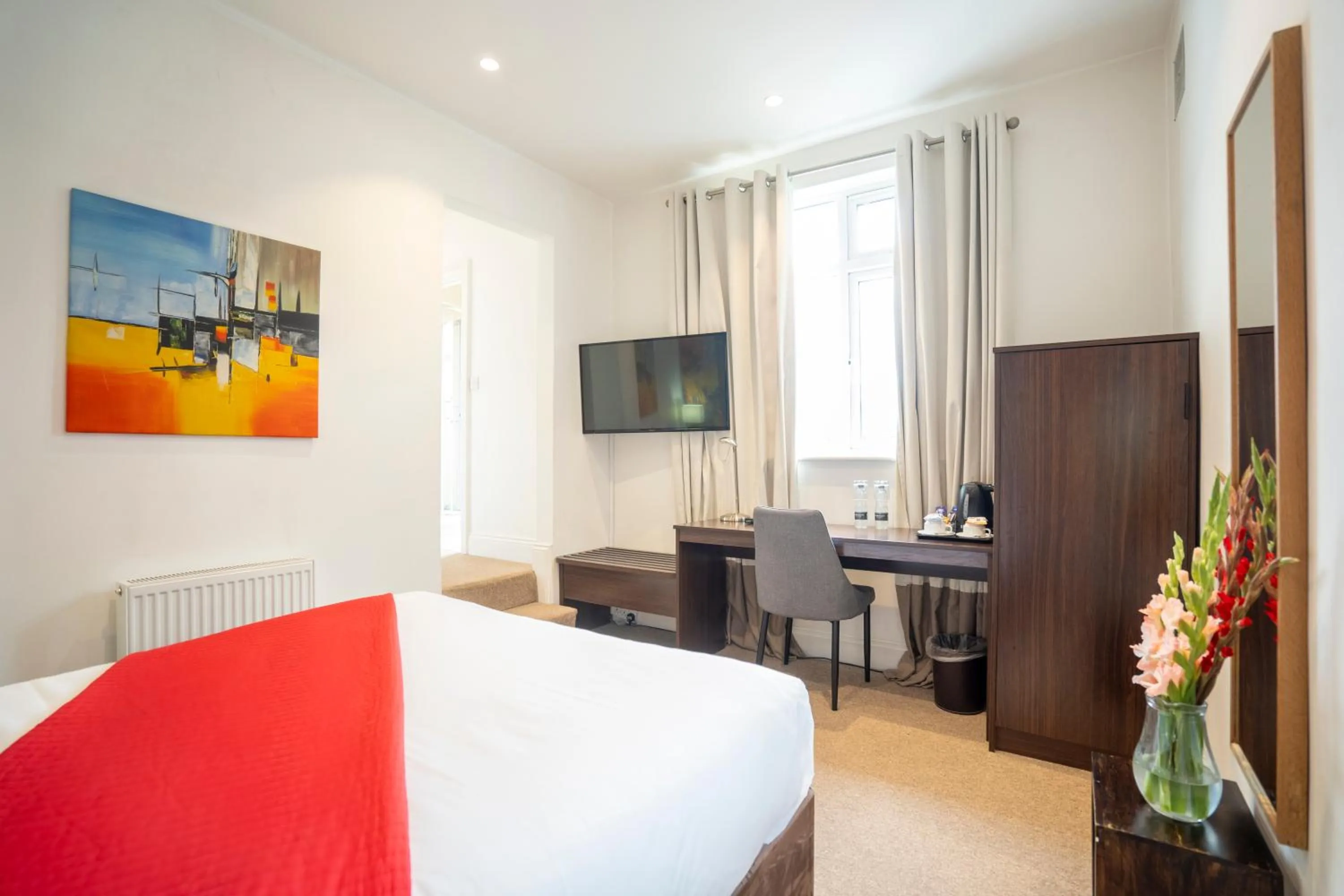 Bed in Remont Oxford Hotel